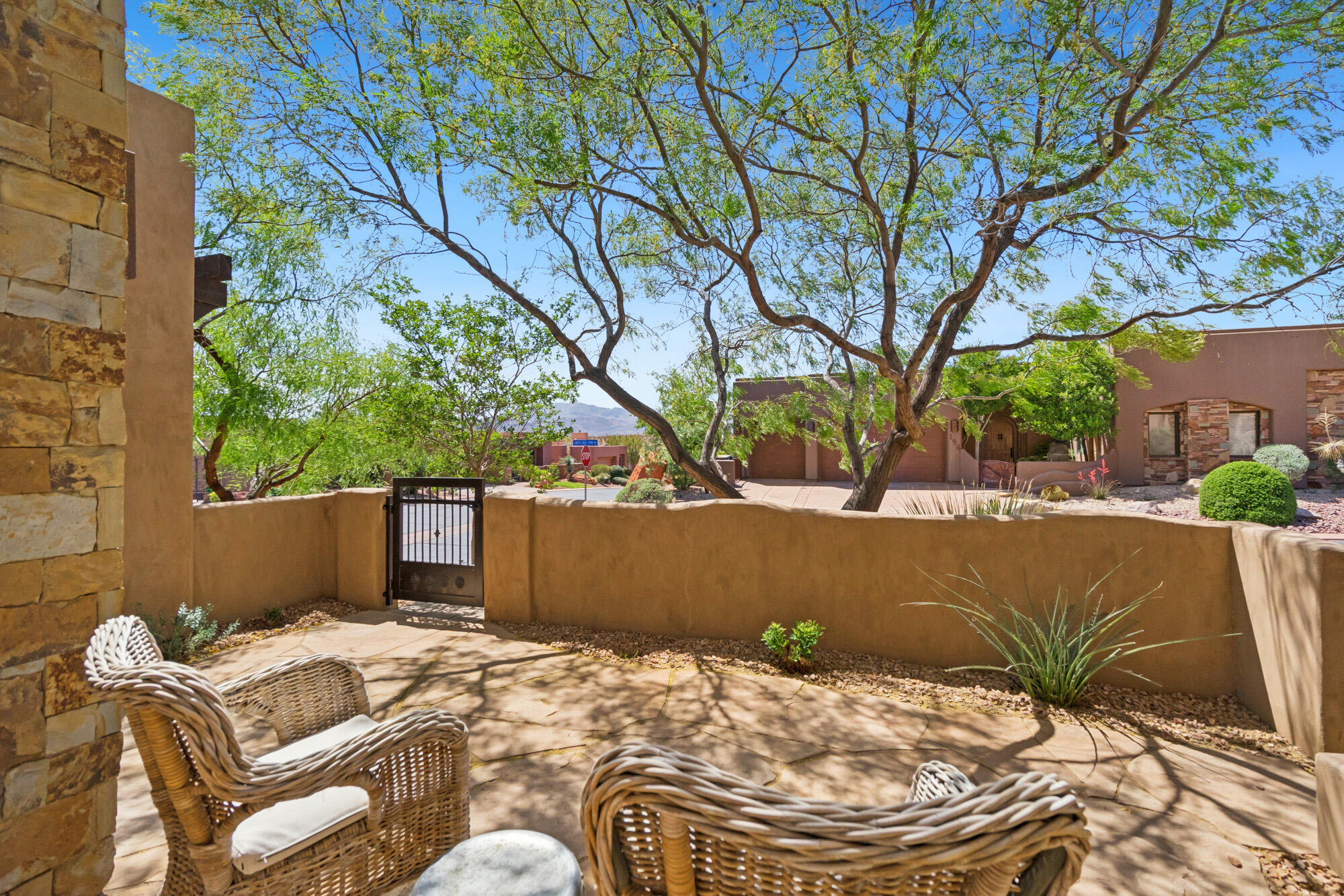 CLIFFS OF SNOW CANYON - Residential