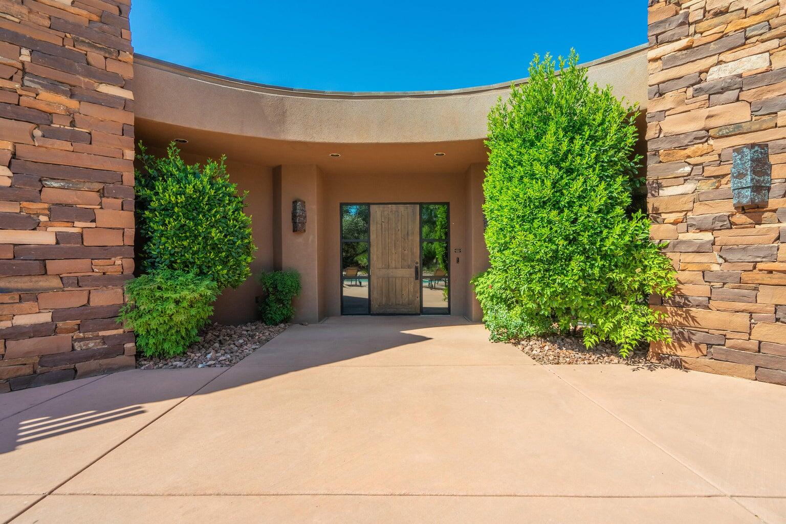 CLIFFS OF SNOW CANYON - Residential
