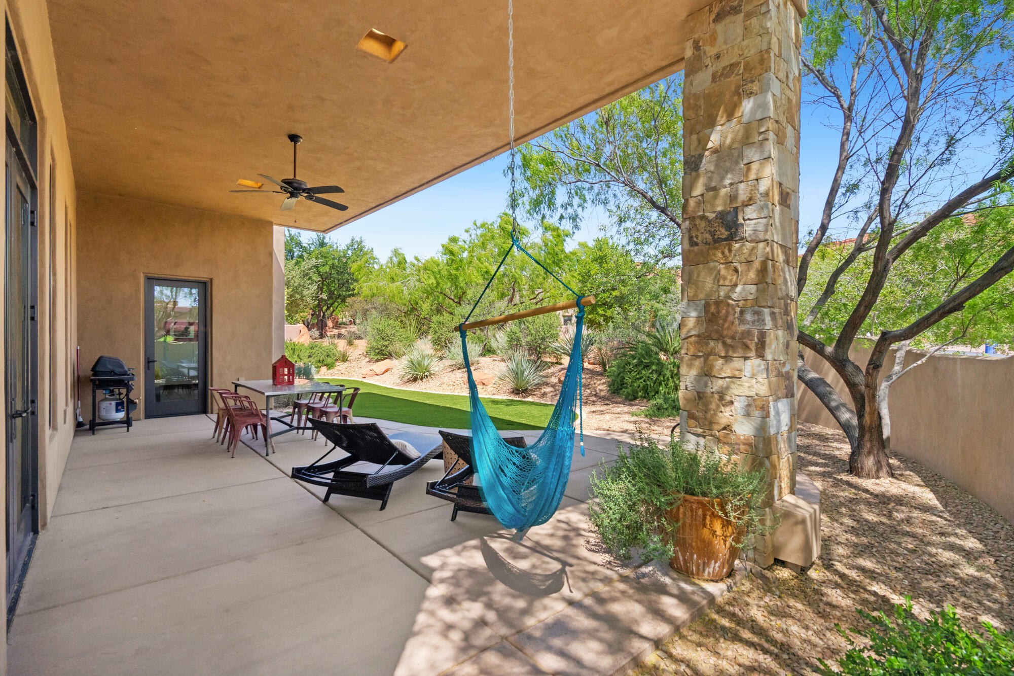 CLIFFS OF SNOW CANYON - Residential
