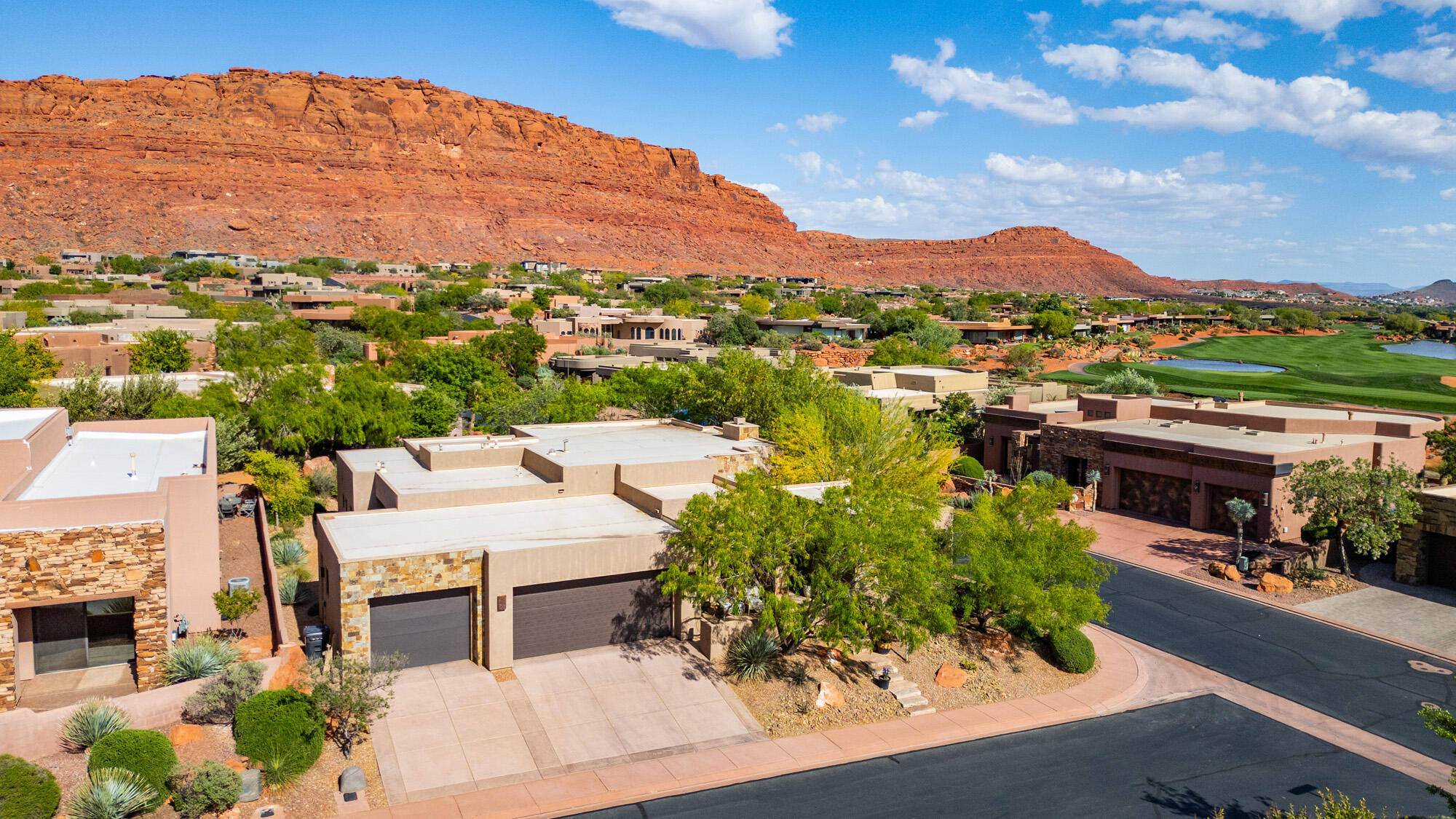 CLIFFS OF SNOW CANYON - Residential