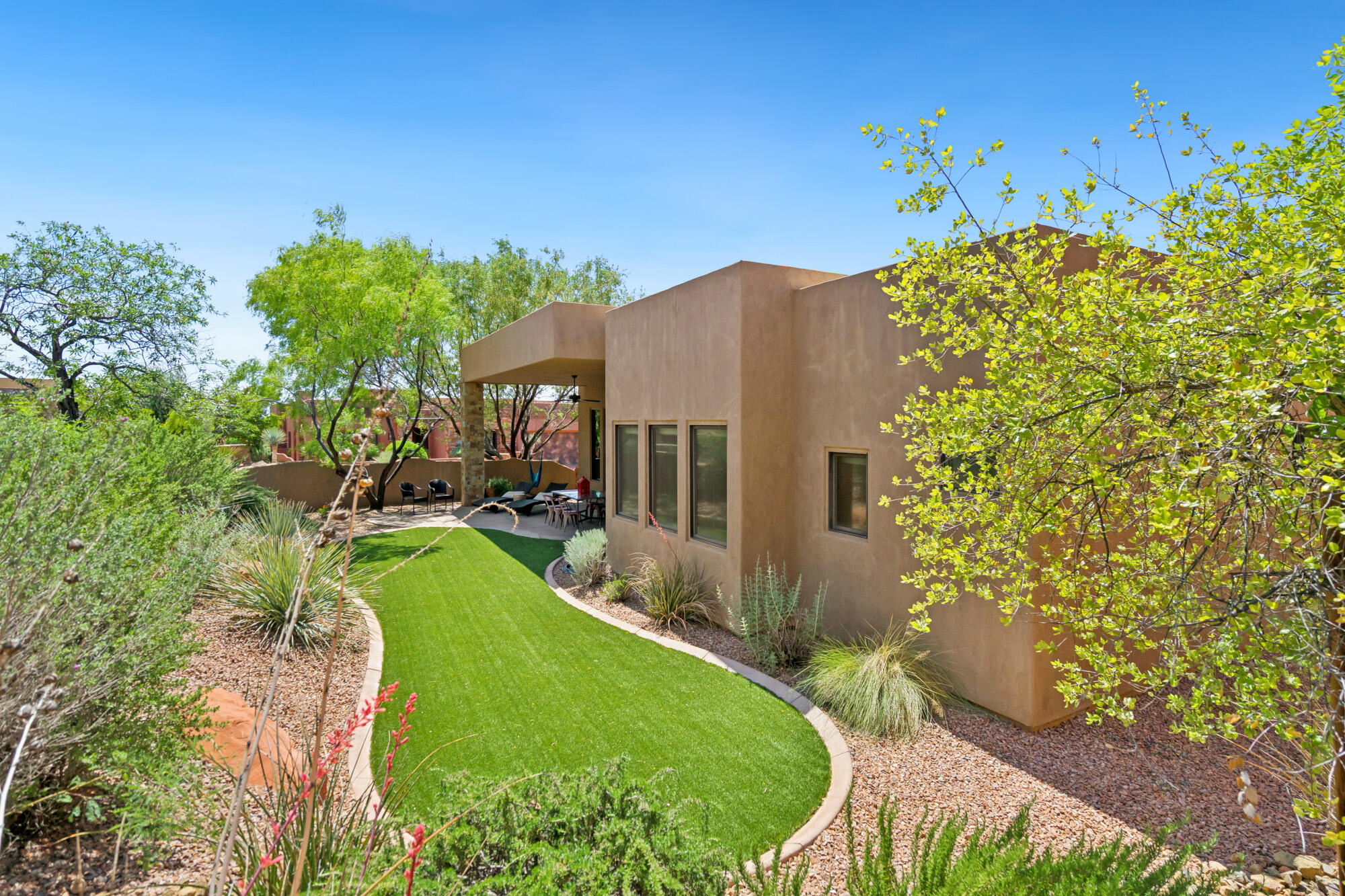 CLIFFS OF SNOW CANYON - Residential