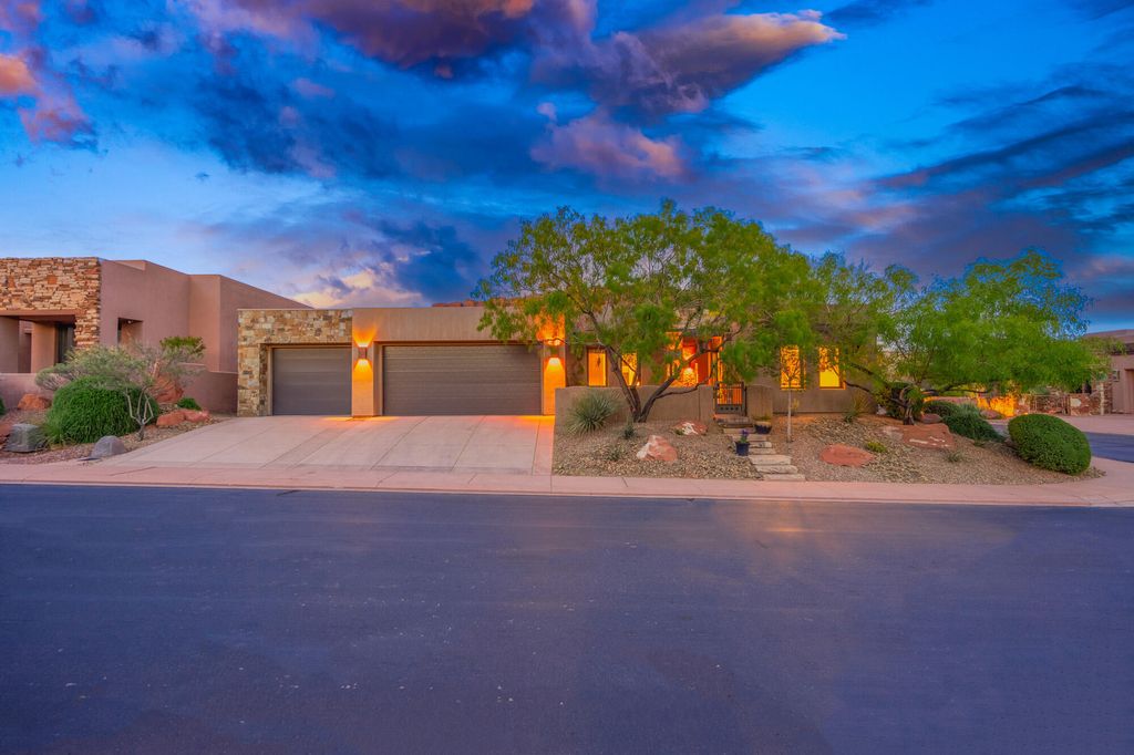Photo of 3052 N Snow Canyon Parkway #183, Saint George, UT 84770 (MLS # 26-271865)