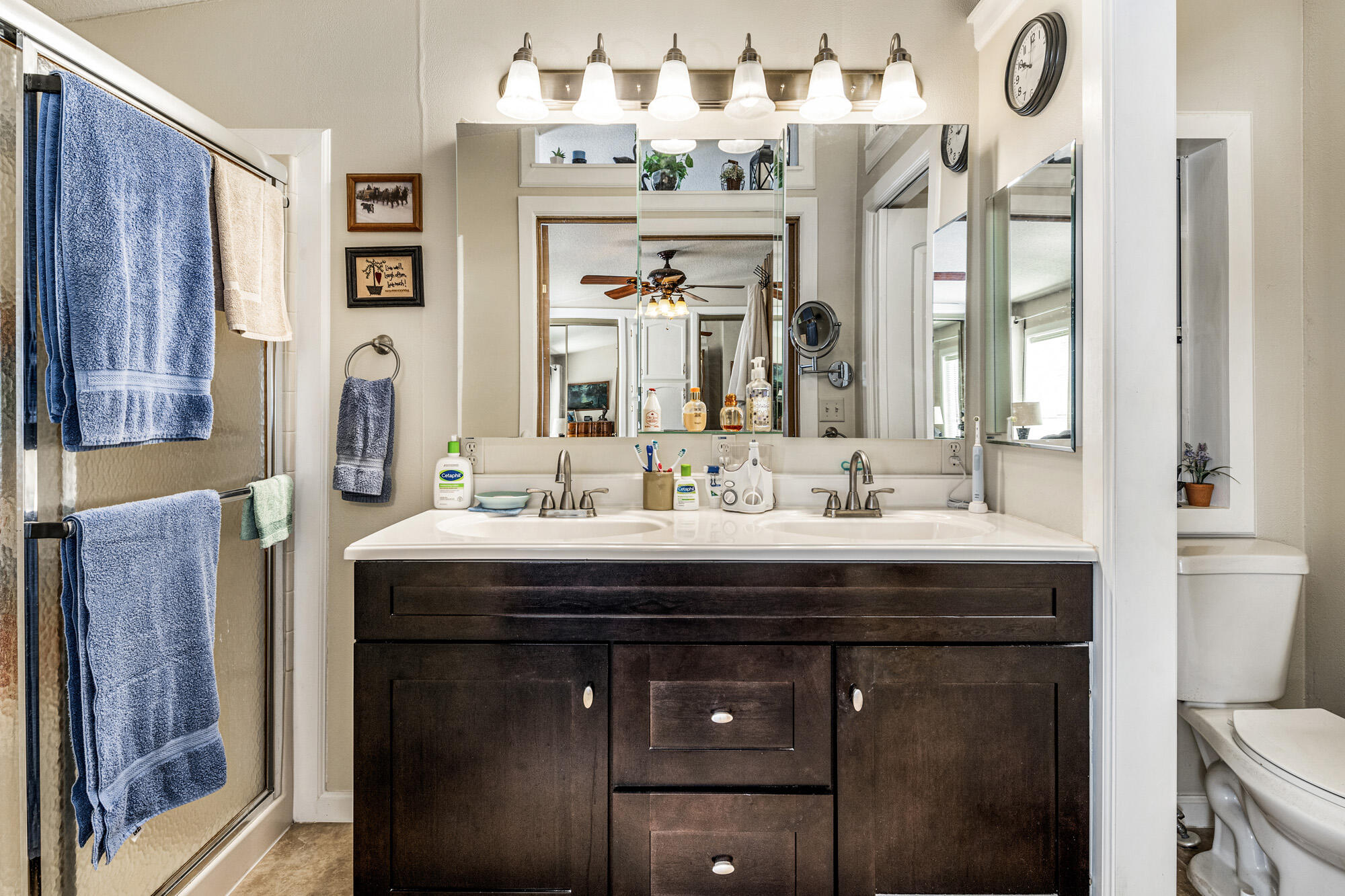 LAVA BLUFF MOBILE HOME PARK - Residential