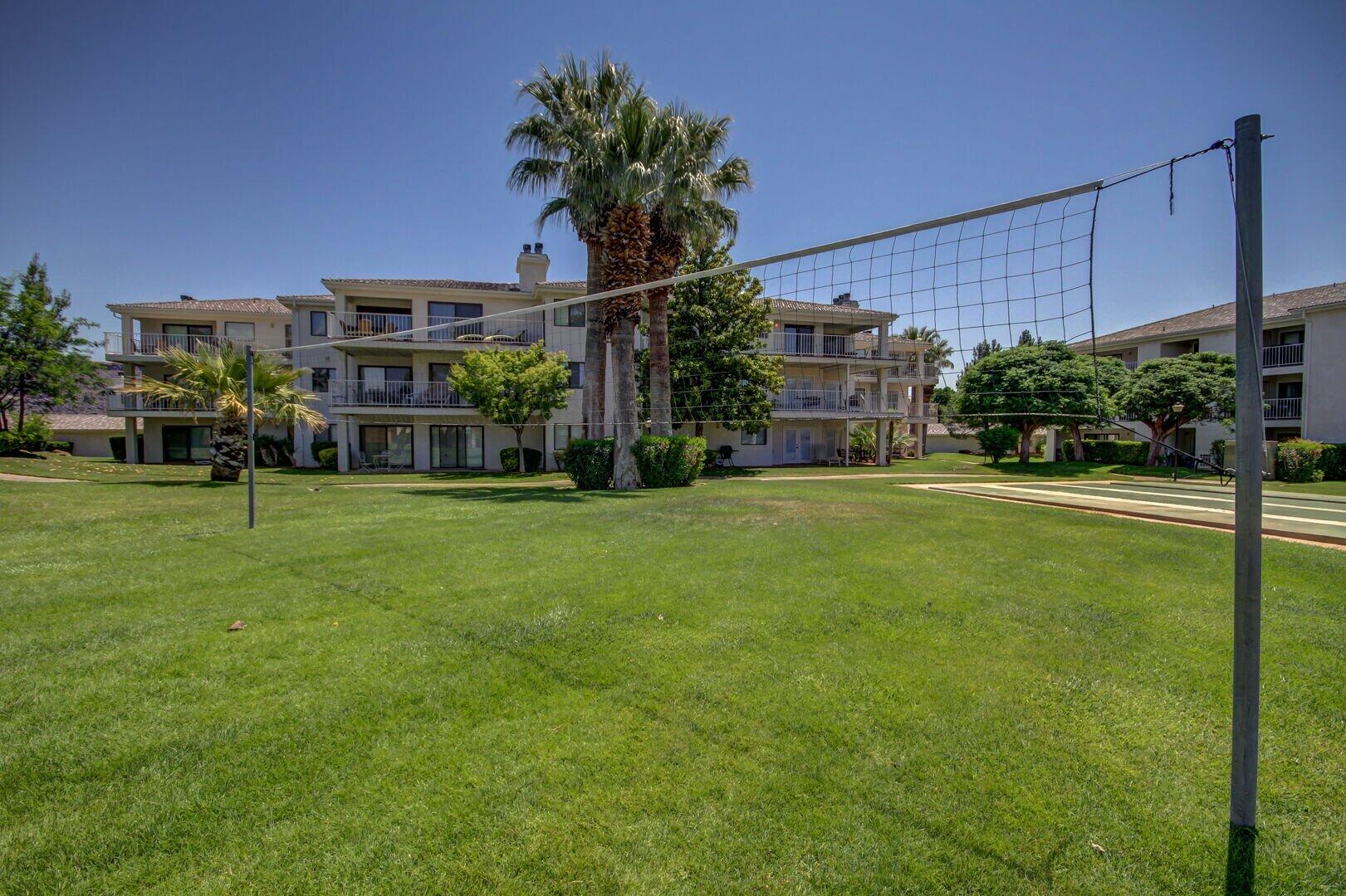 LAS PALMAS RESORT CONDOS - Residential