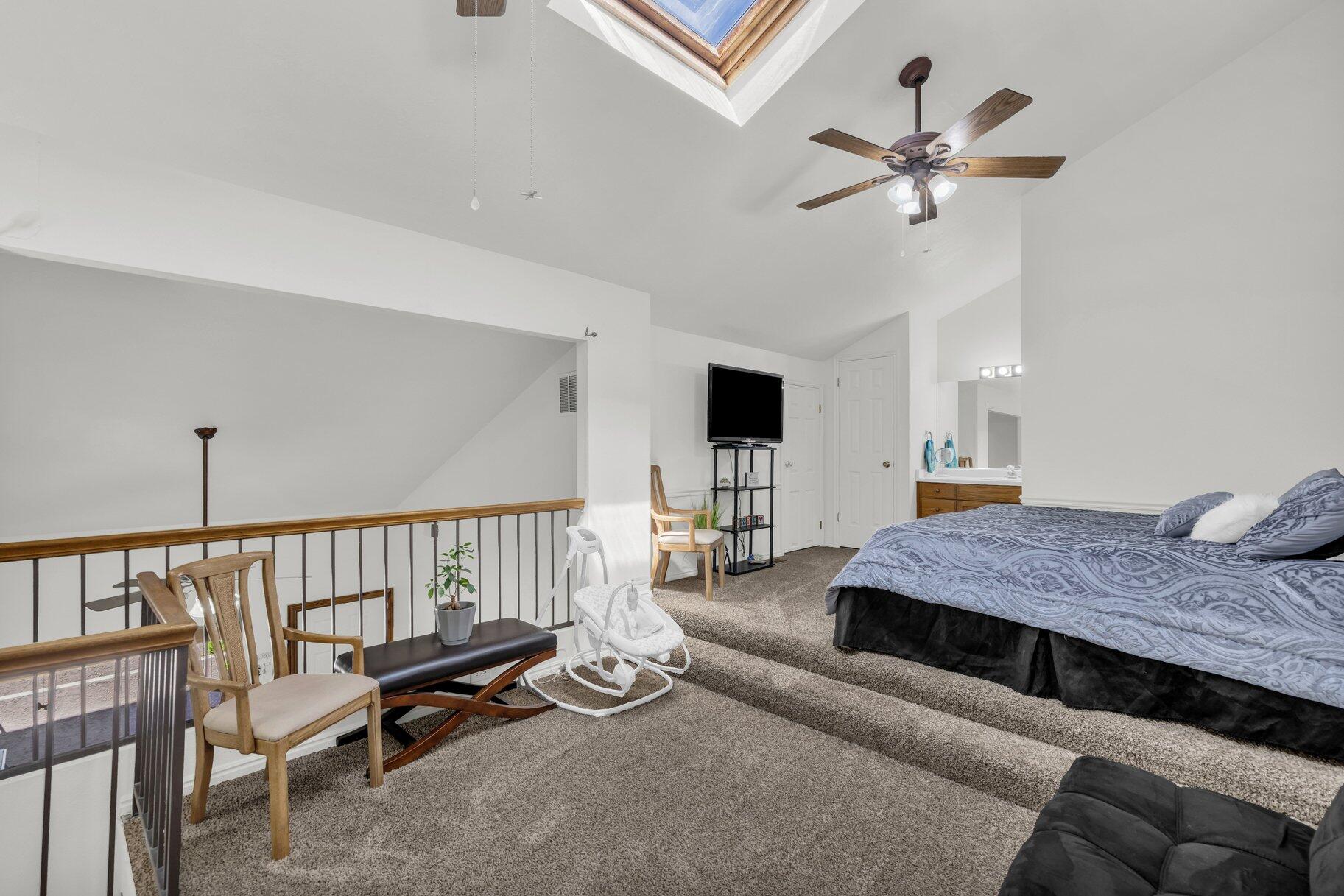 TOWN OAKS - Residential