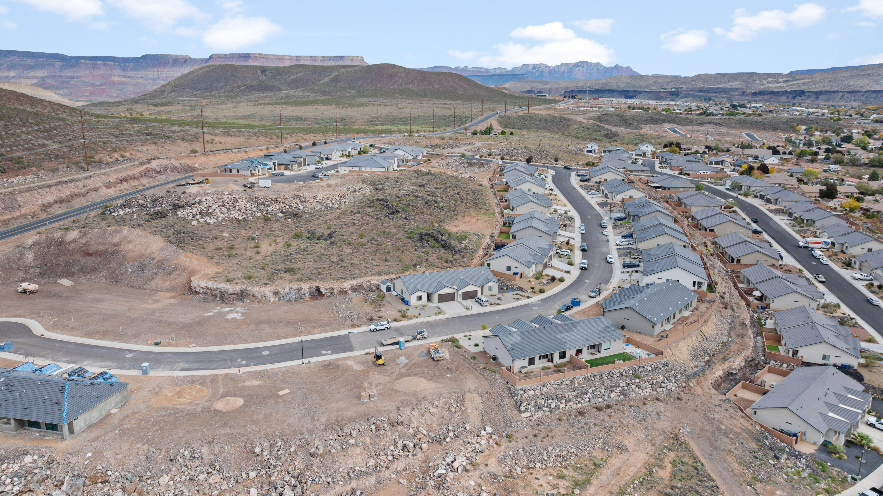 PAINTED SANDS - Residential