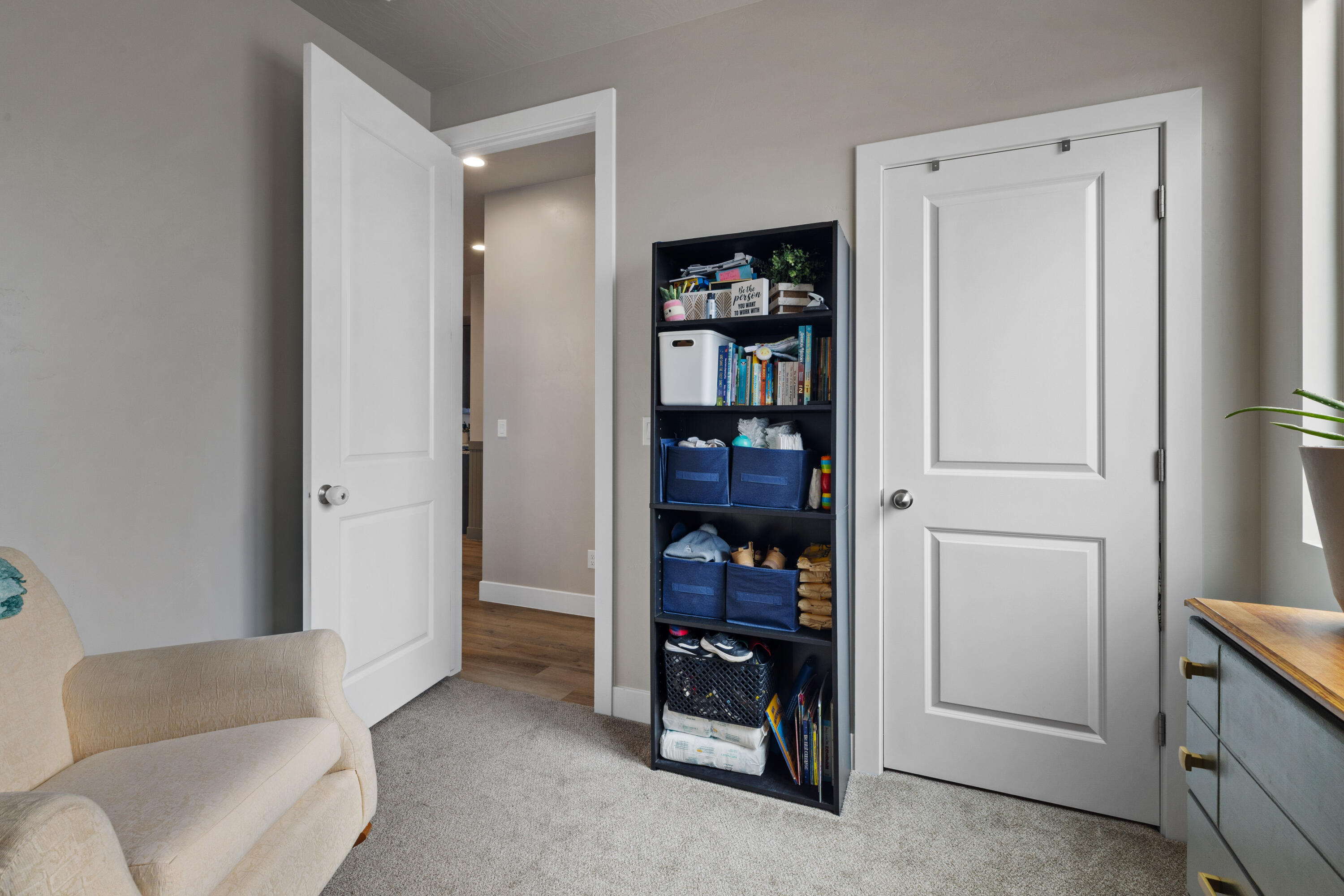 PAINTED SANDS - Residential