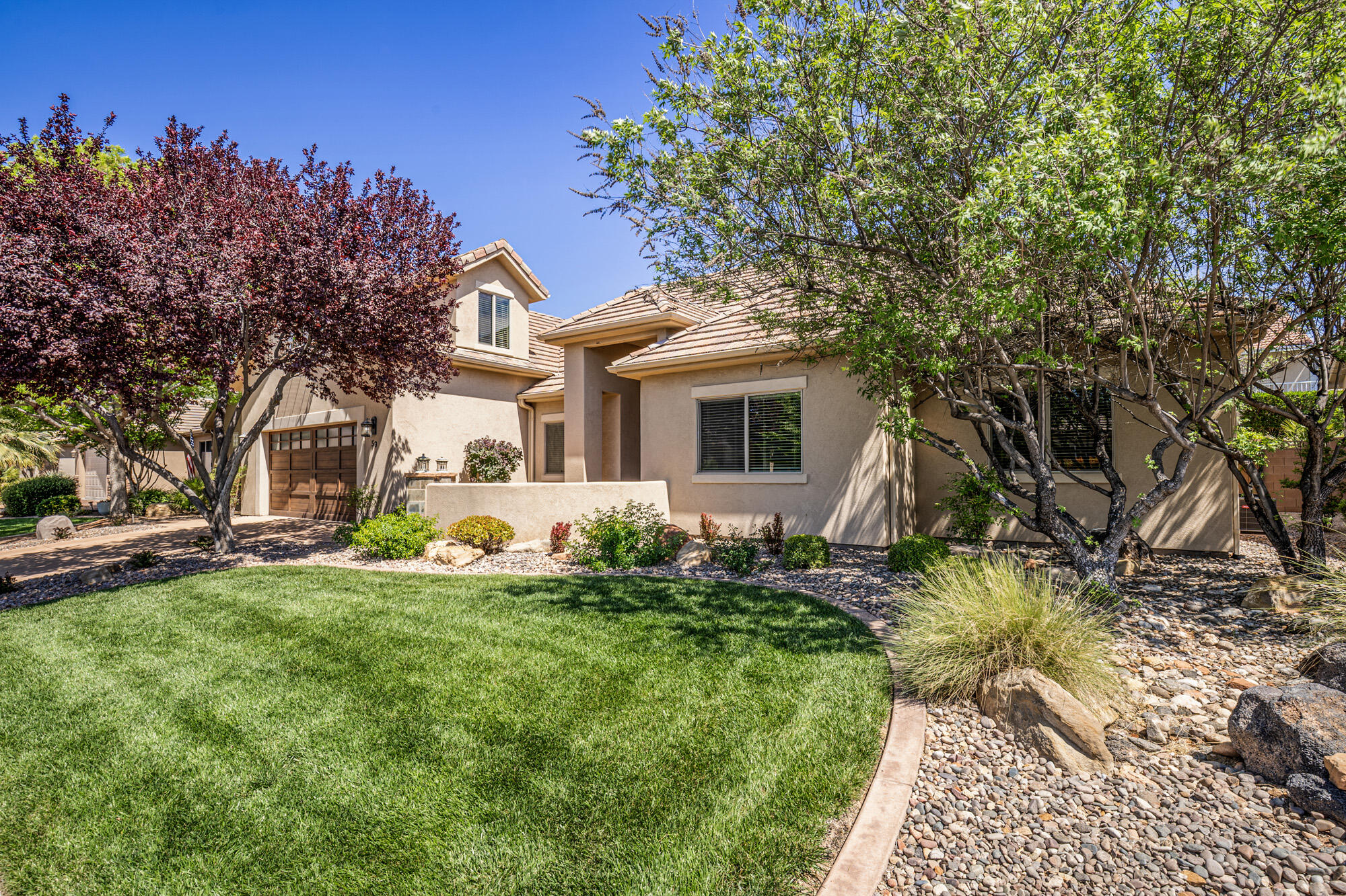 HUNTINGTON AT STONEBRIDGE - Residential