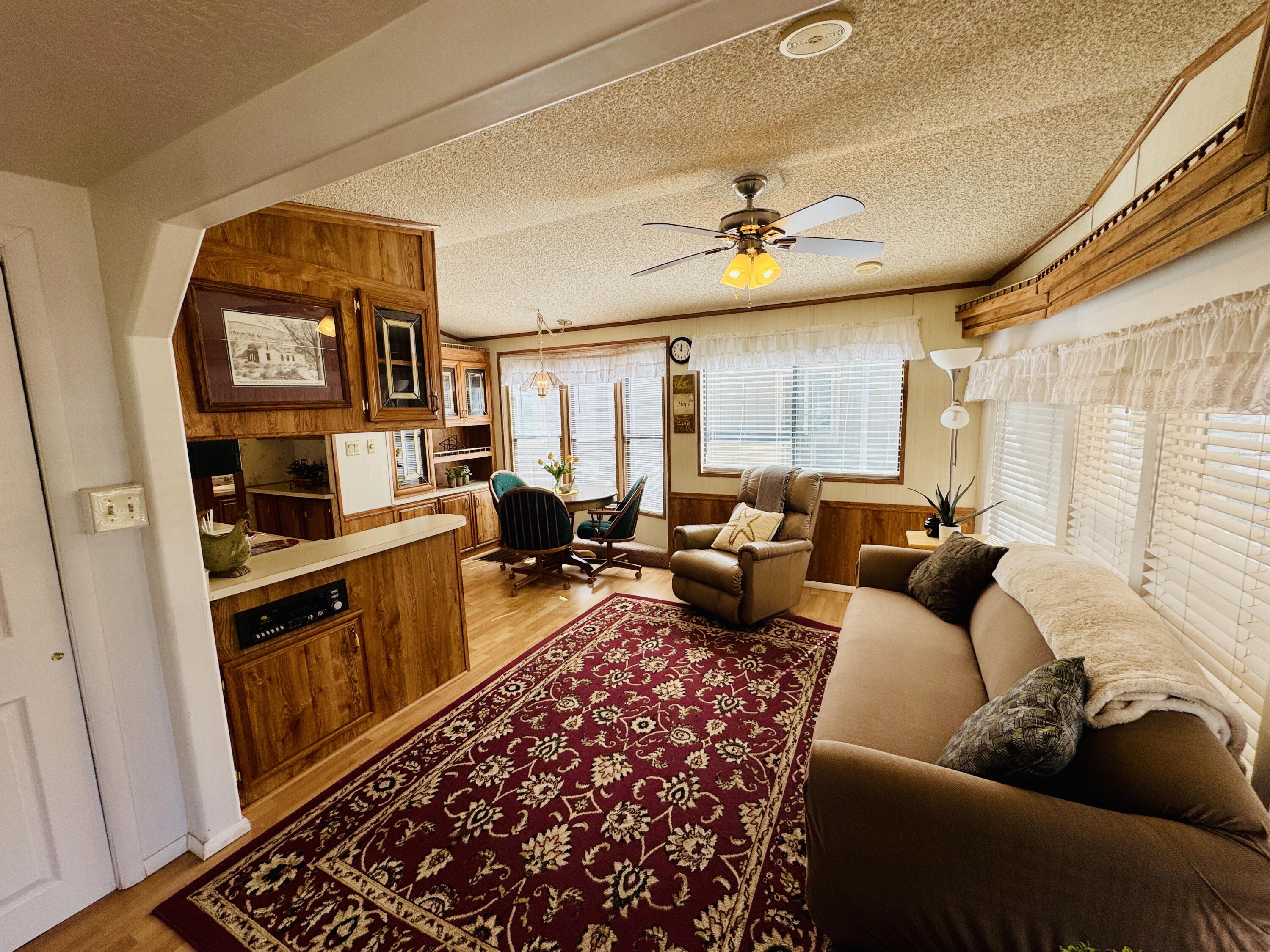 WORLDWIDE SUN RESORT - Residential