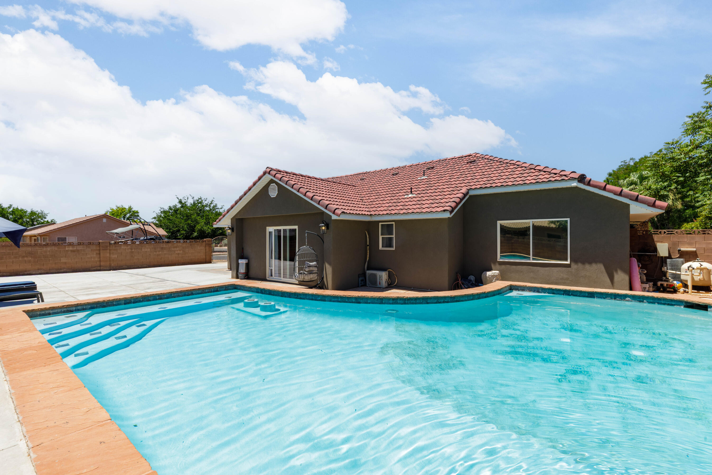 DISCOVERY - Residential