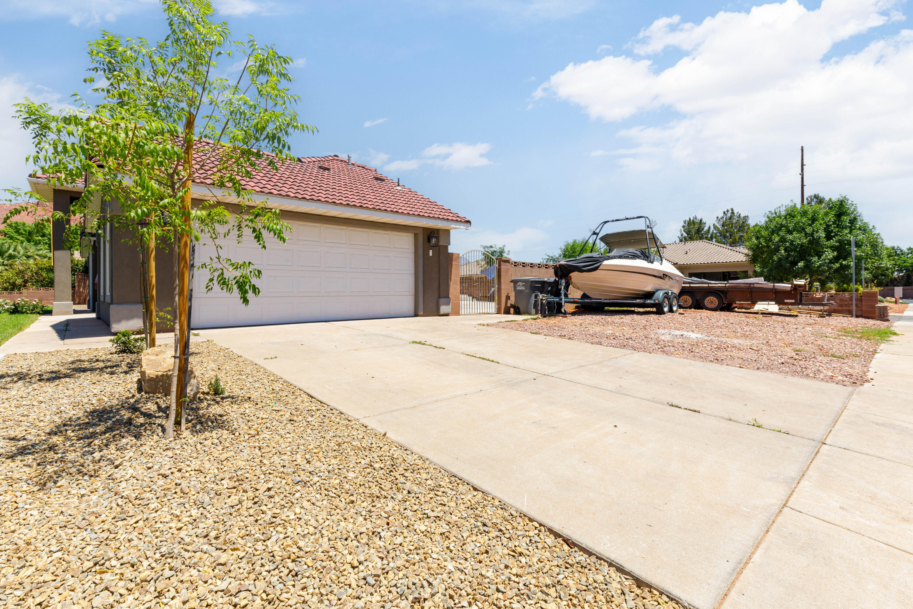 DISCOVERY - Residential