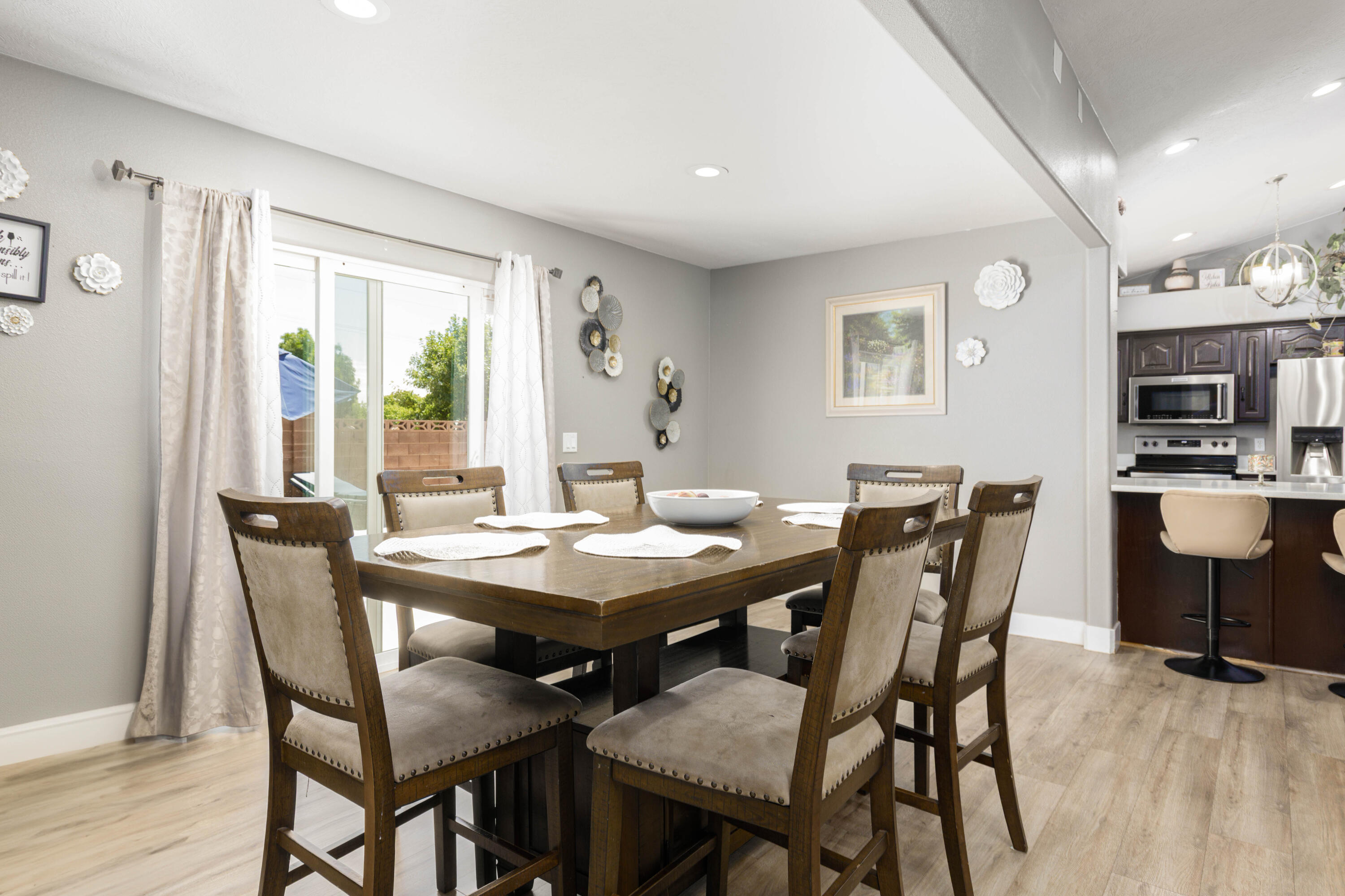 DISCOVERY - Residential