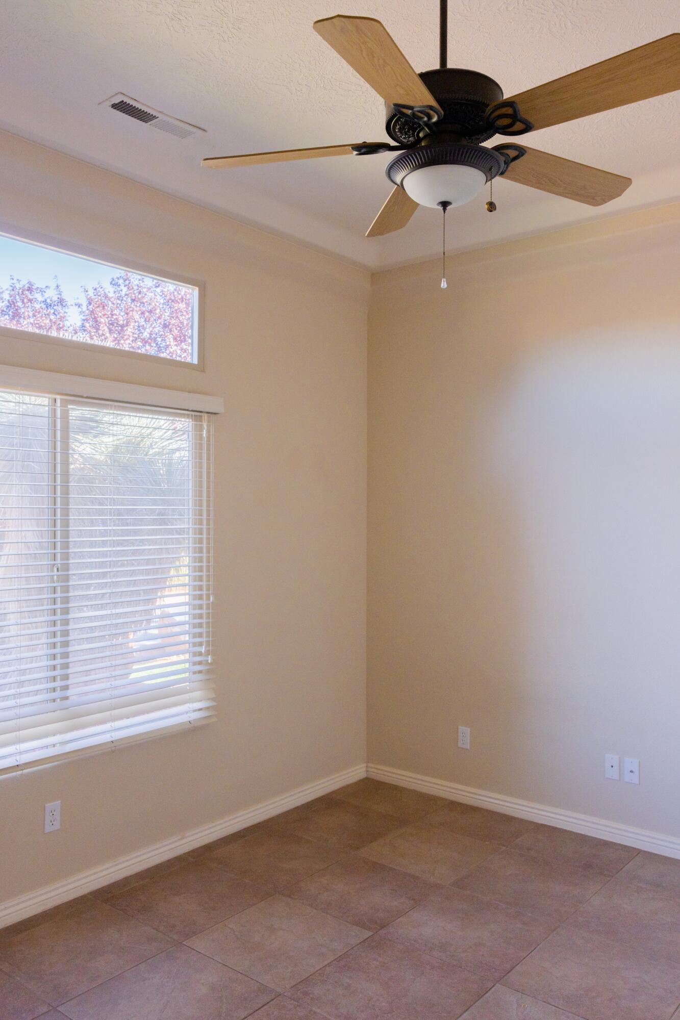 PARADISE CANYON - Residential