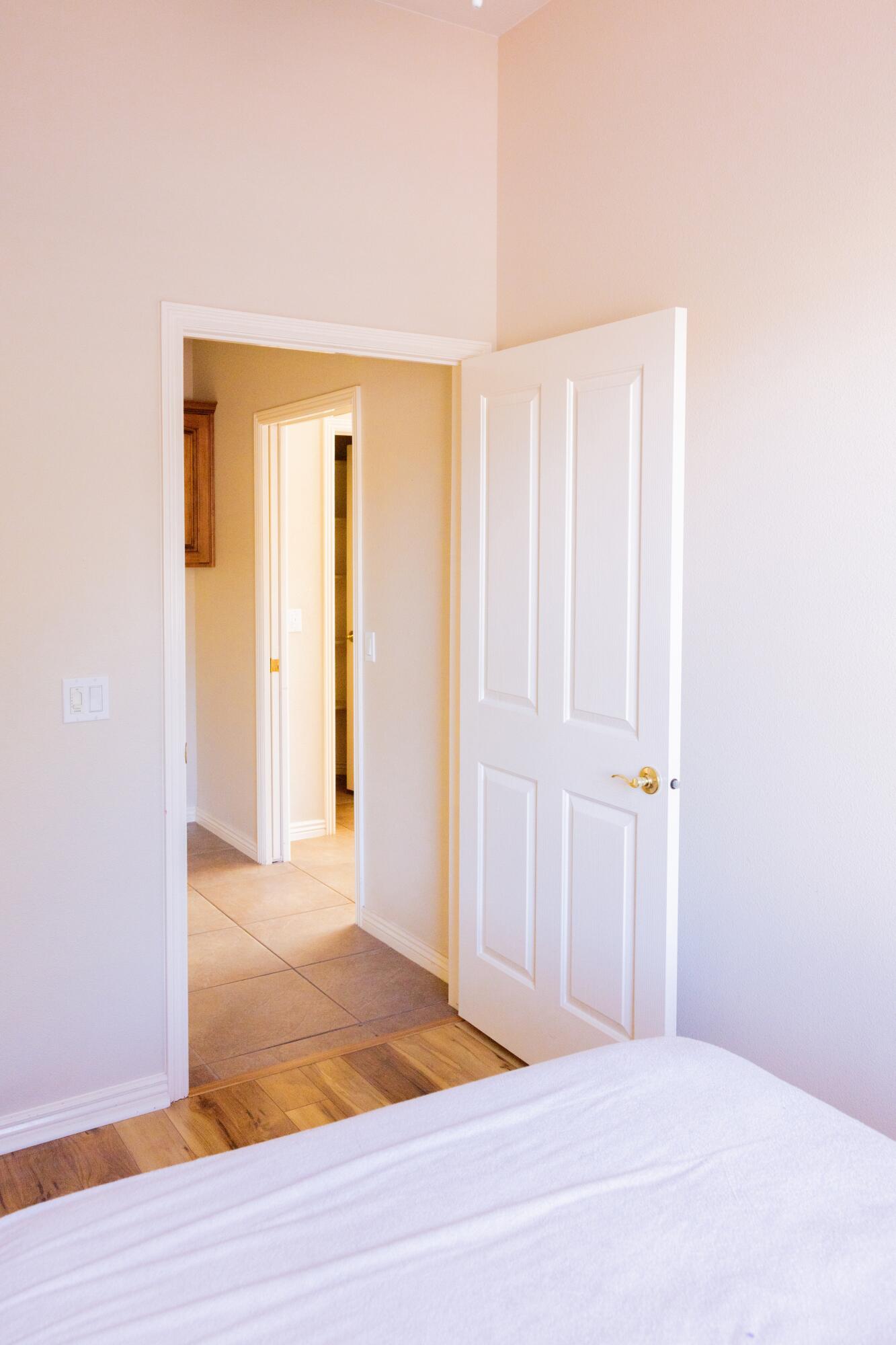 PARADISE CANYON - Residential