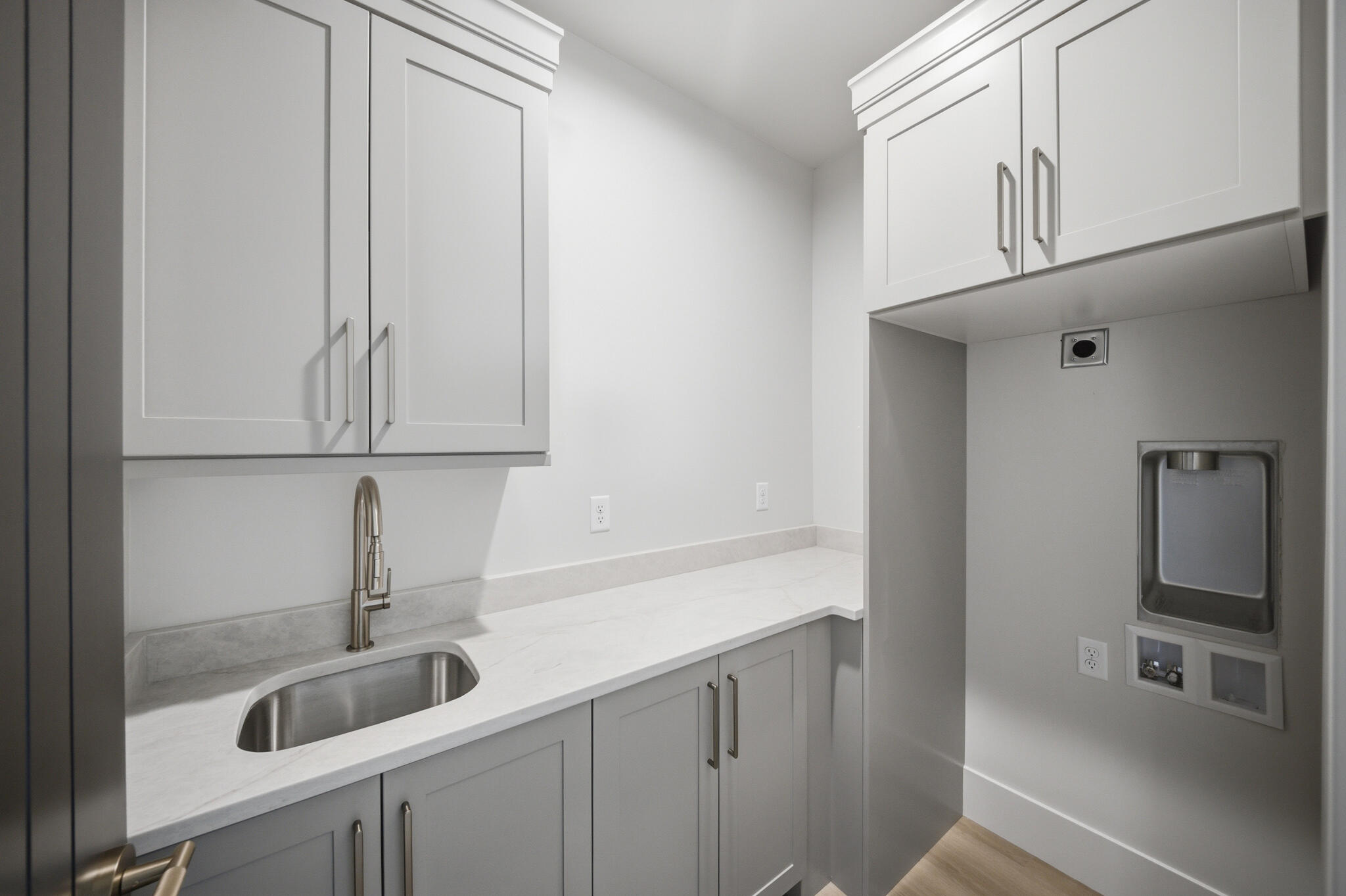 DESERT SOLACE - Residential