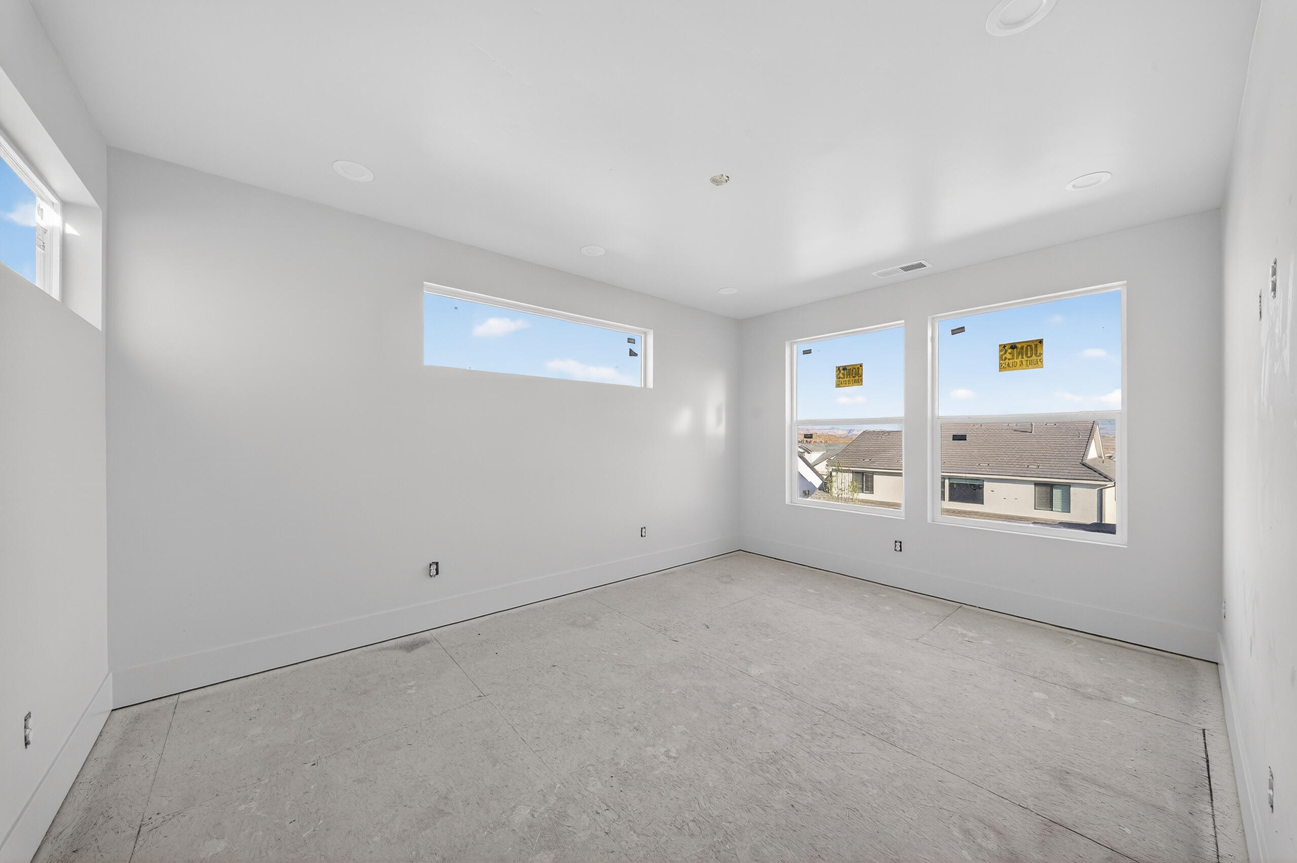 DESERT SOLACE - Residential