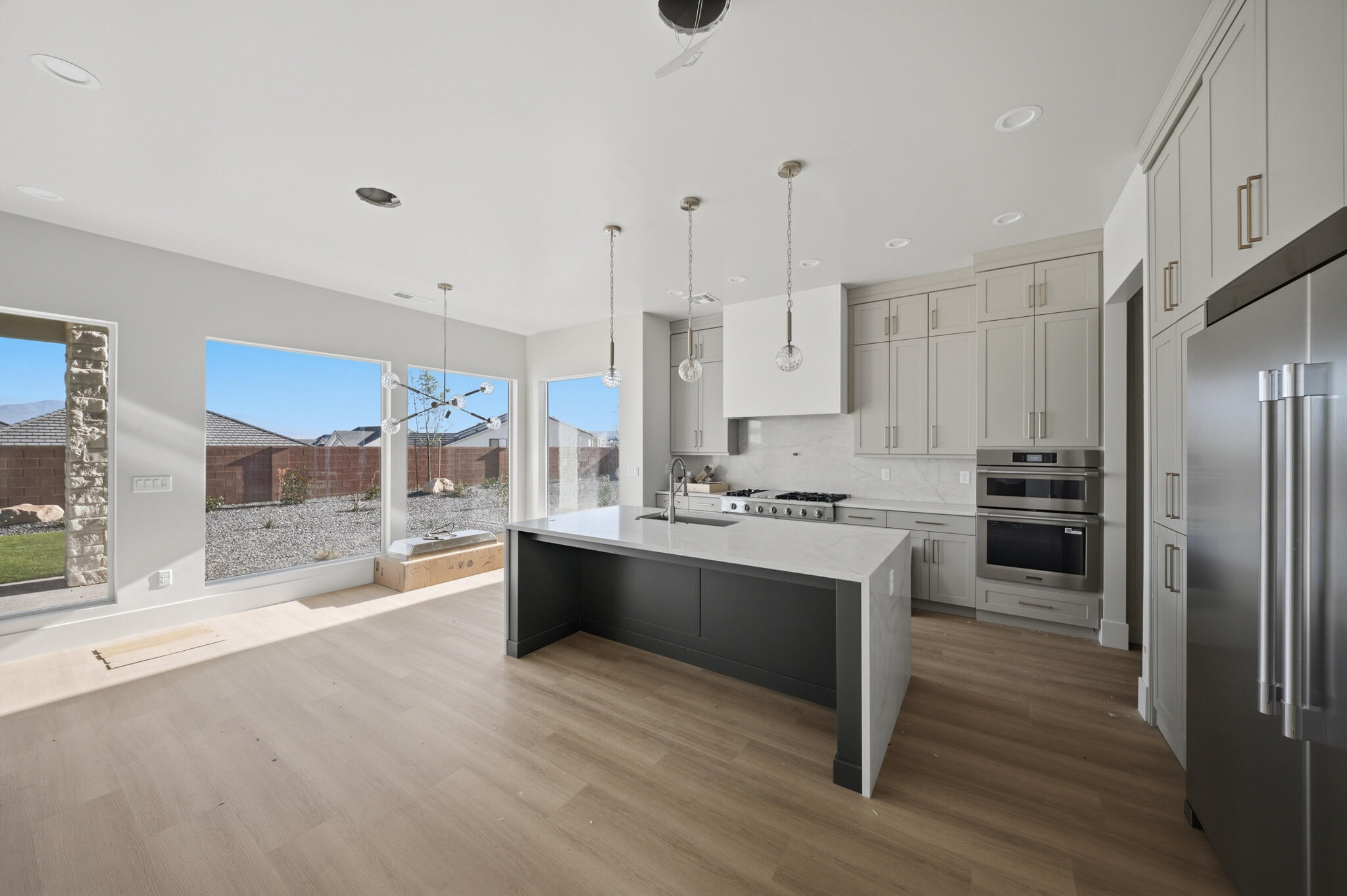 DESERT SOLACE - Residential