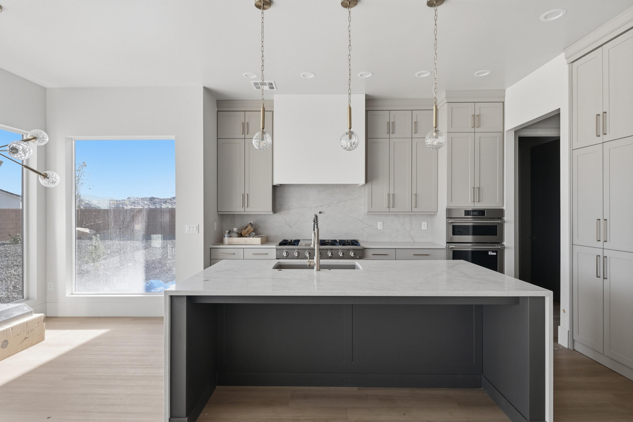 DESERT SOLACE - Residential