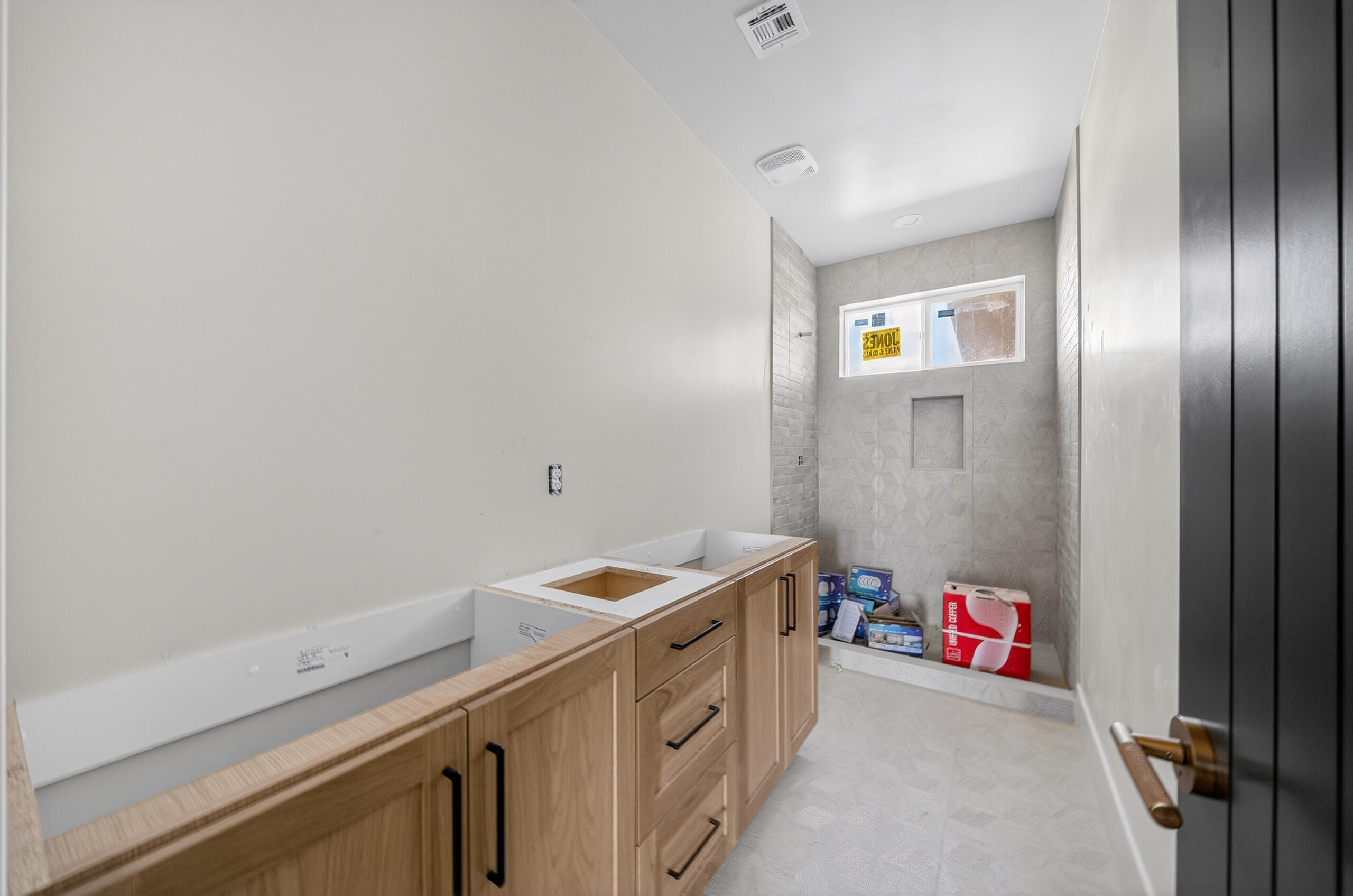 DESERT SOLACE - Residential