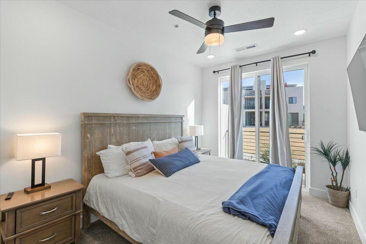 DESERT COLOR RESORT - Residential