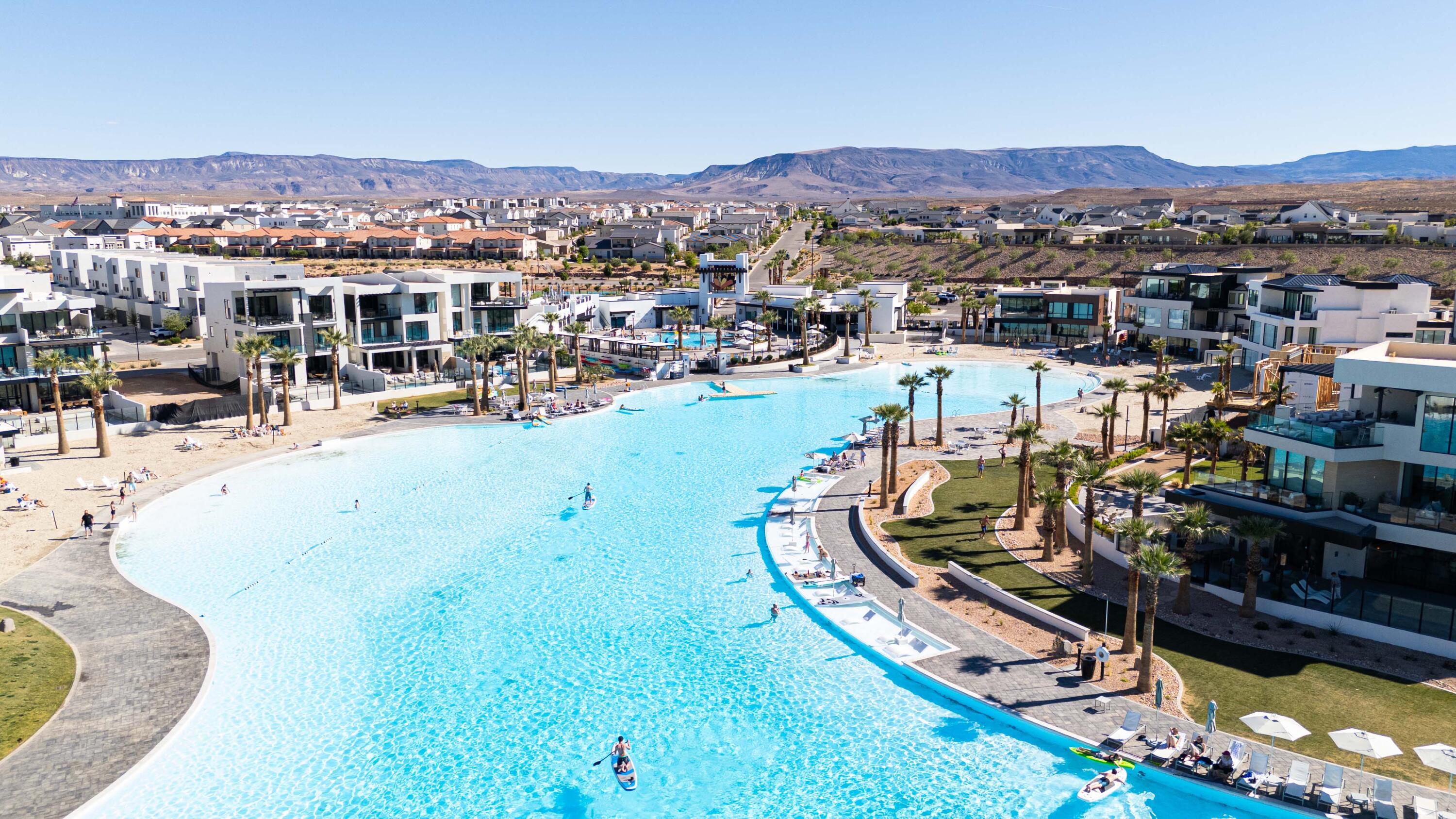 DESERT COLOR RESORT - Residential