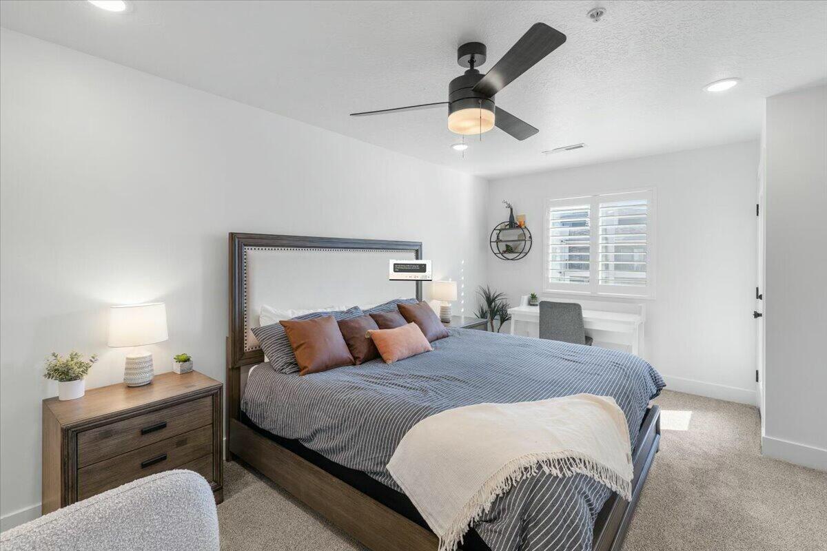 DESERT COLOR RESORT - Residential