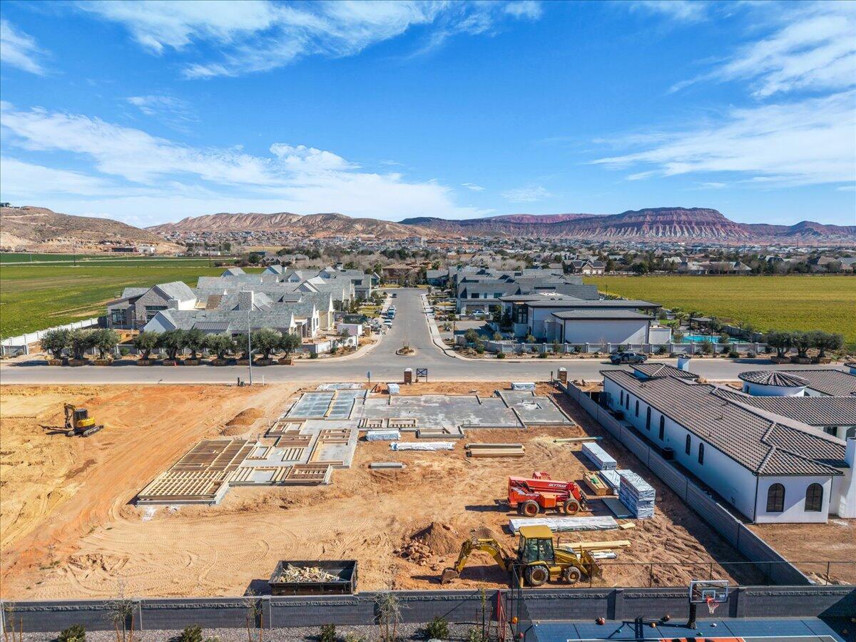 OAK GROVE MEADOWS - Residential