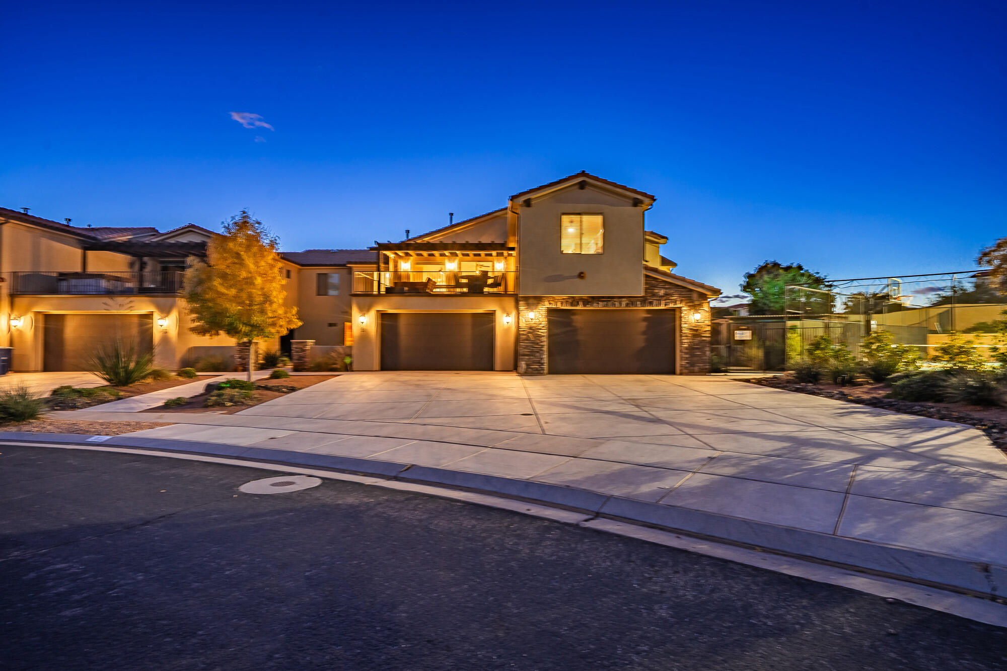 PARADISE VILLAGE AT ZION - Residential