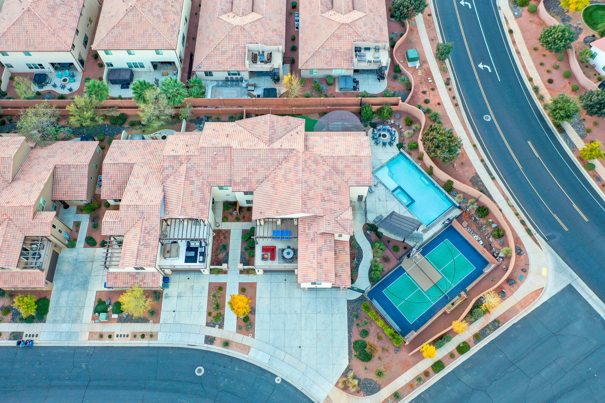 PARADISE VILLAGE AT ZION - Residential