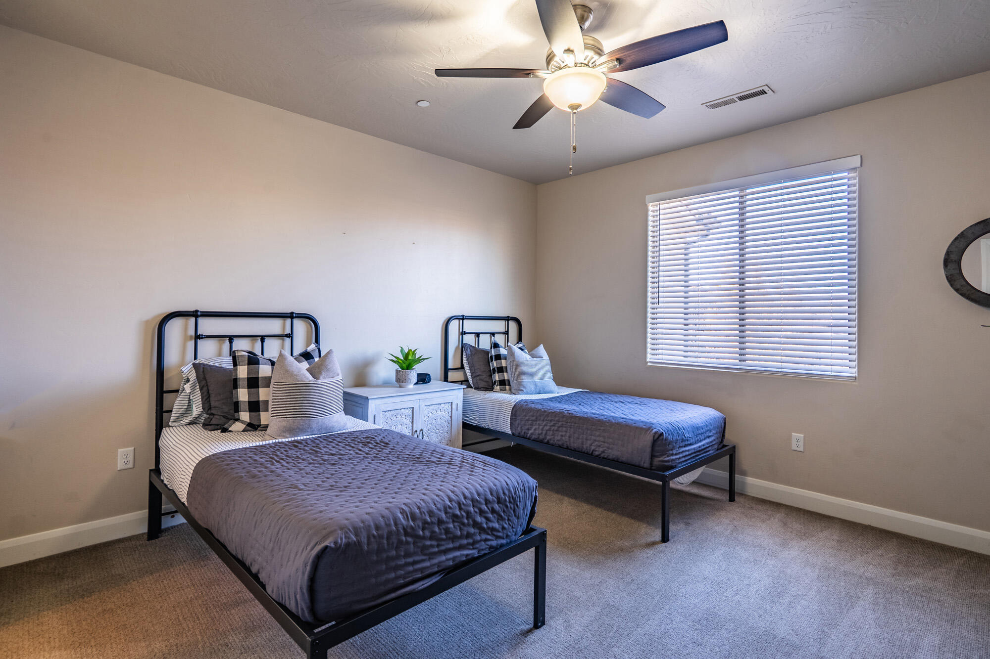 PARADISE VILLAGE AT ZION - Residential