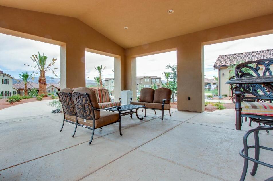 PARADISE VILLAGE AT ZION - Residential