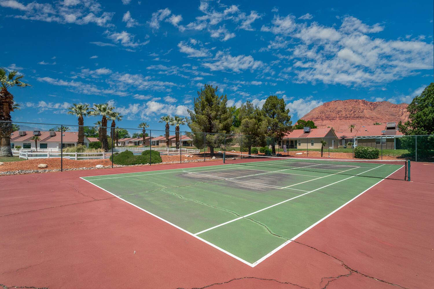 PADRE LAKES TOWNHOMES - Residential