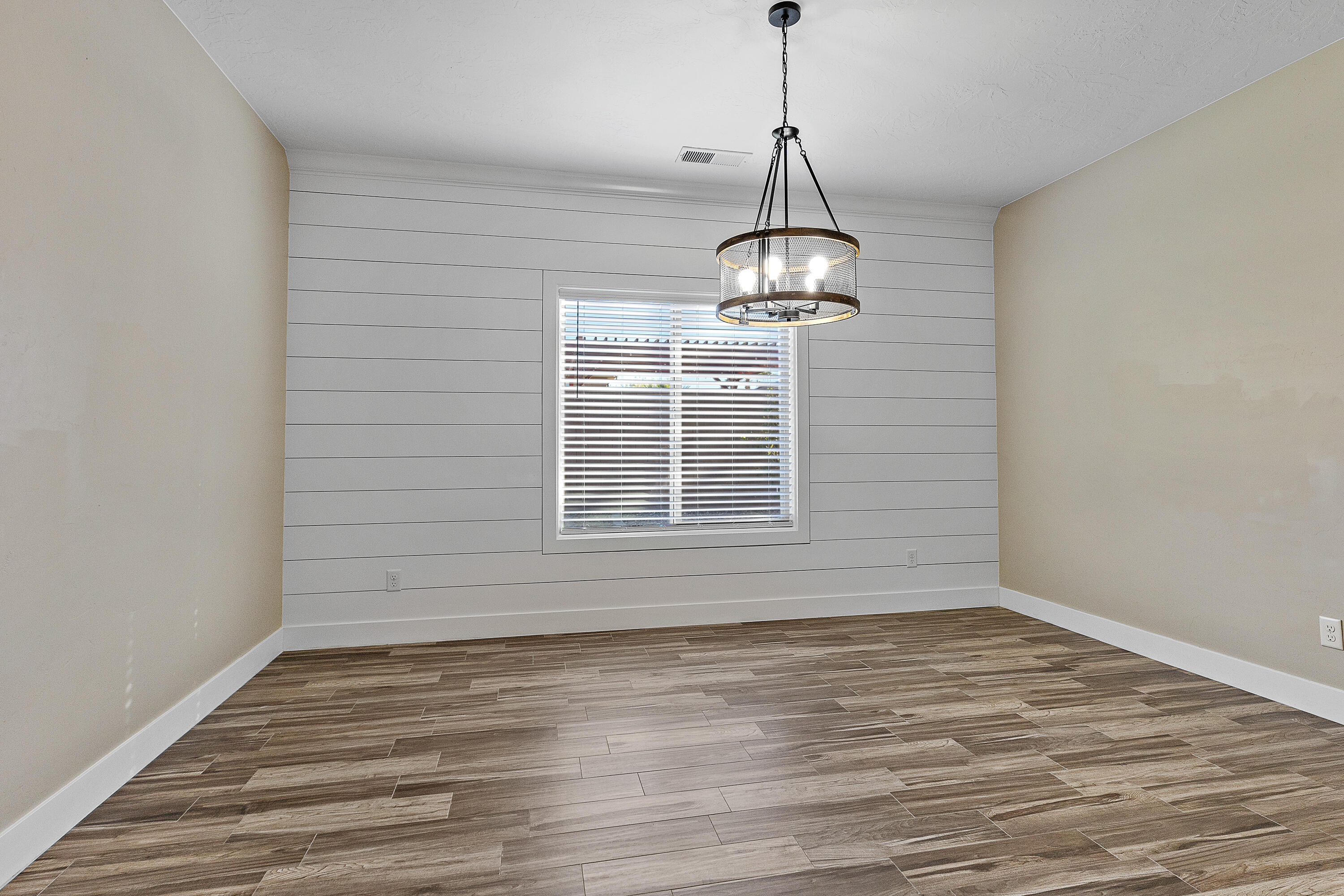 DIXIE SPRINGS - Residential