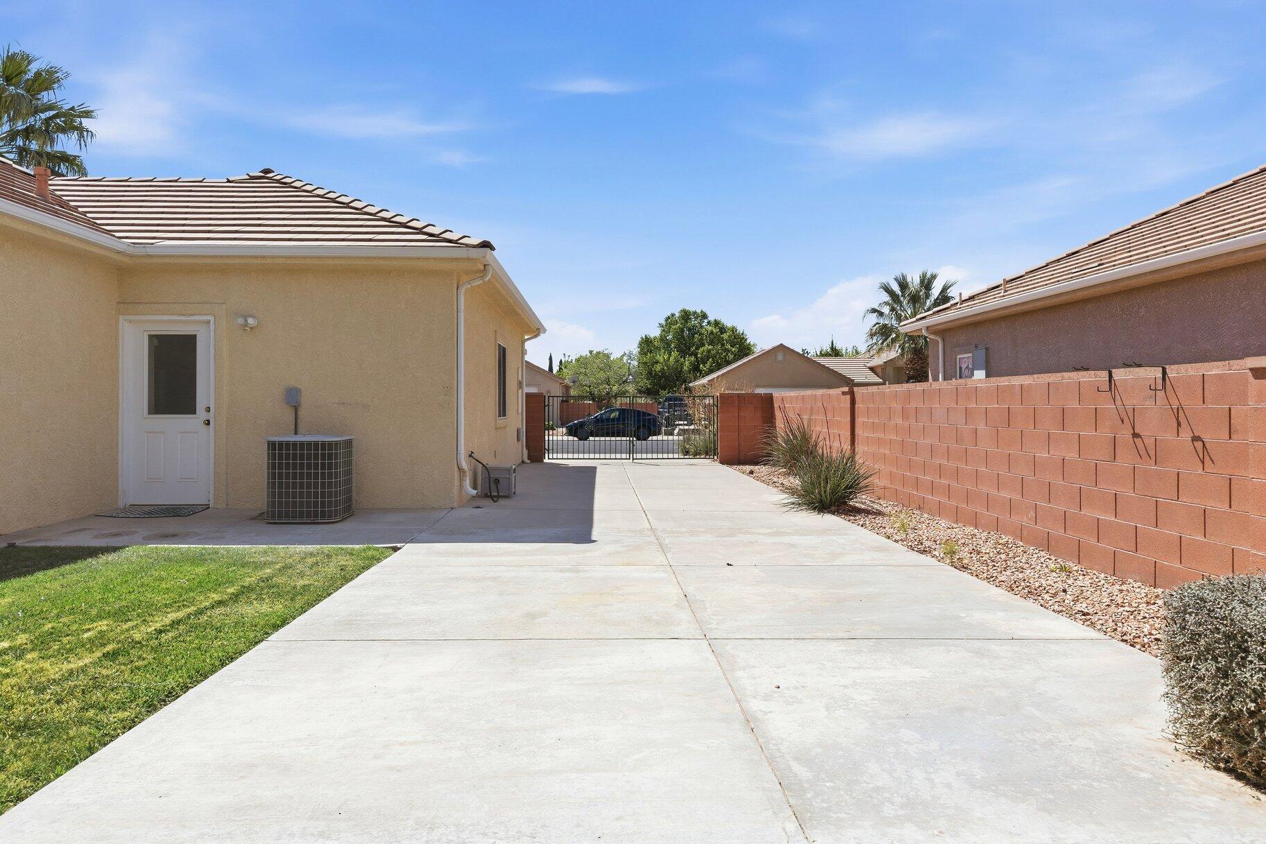 SKY RIDGE HOMESITES - Residential