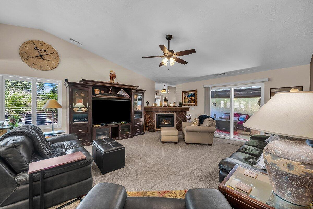 CANYON TERRACE ESTATES - Residential