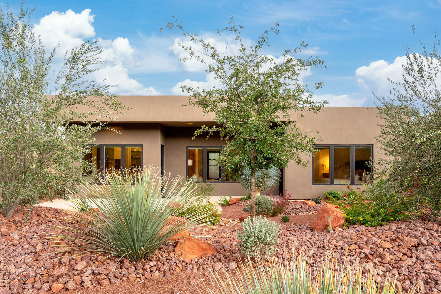 TOROWEAP AT ENTRADA - Residential