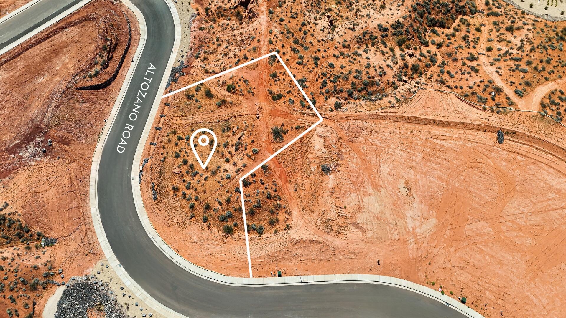 SOLENTE VILLAGE - Land