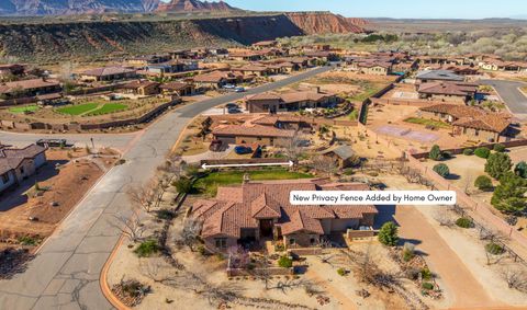 Tiny photo for 565 E RIO de SION DR, Virgin, UT 84779 (MLS # 25-262344)