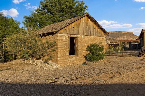 Tiny photo for 565 E RIO de SION DR, Virgin, UT 84779 (MLS # 25-262344)