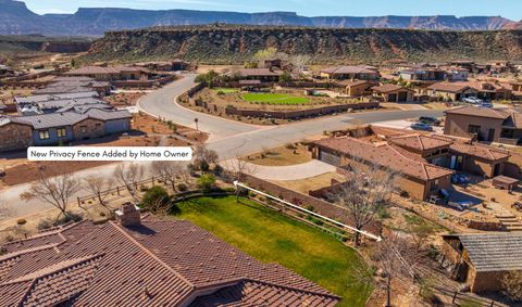 Tiny photo for 565 E RIO de SION DR, Virgin, UT 84779 (MLS # 25-262344)