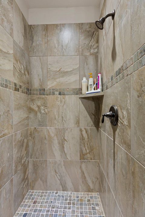 Tiny photo for 565 E RIO de SION DR, Virgin, UT 84779 (MLS # 25-262344)