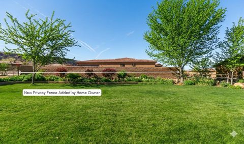 Tiny photo for 565 E RIO de SION DR, Virgin, UT 84779 (MLS # 25-262344)