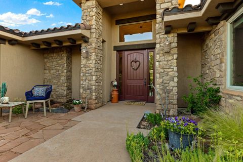 Tiny photo for 565 E RIO de SION DR, Virgin, UT 84779 (MLS # 25-262344)