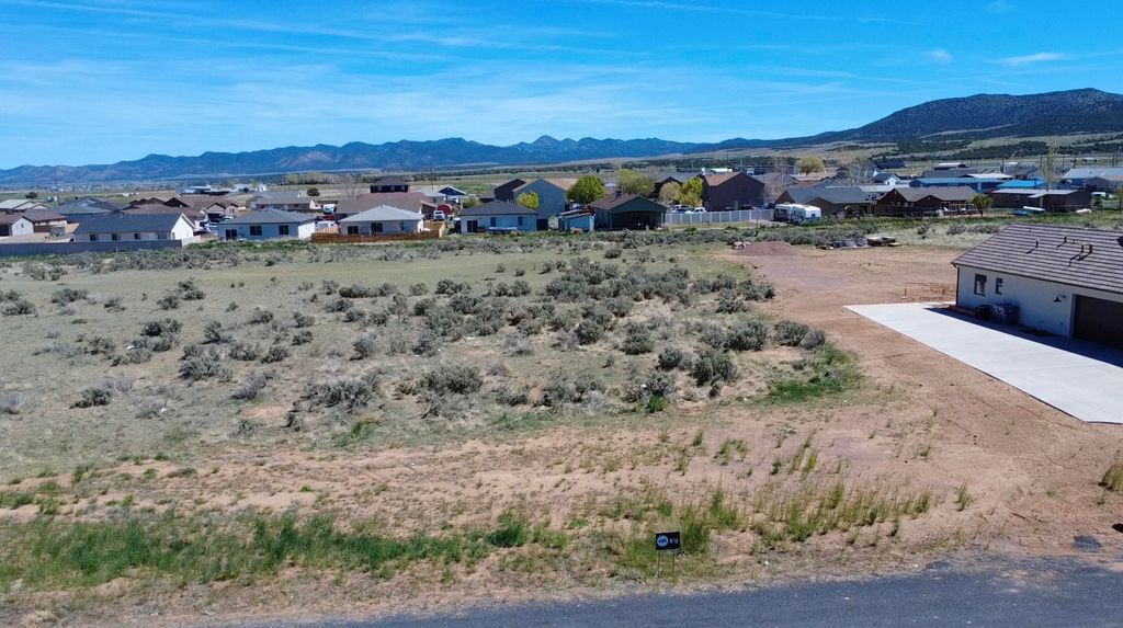 Photo of 1.01 Acre Parcel #E-CWR-2-16, Enterprise, UT 84725 (MLS # 26-271274)