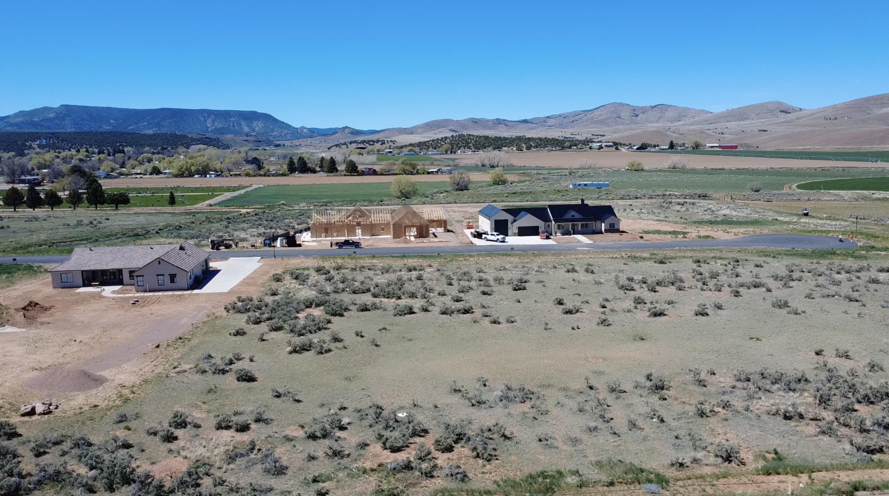 COTTONWOOD RANCHES SUB - Land