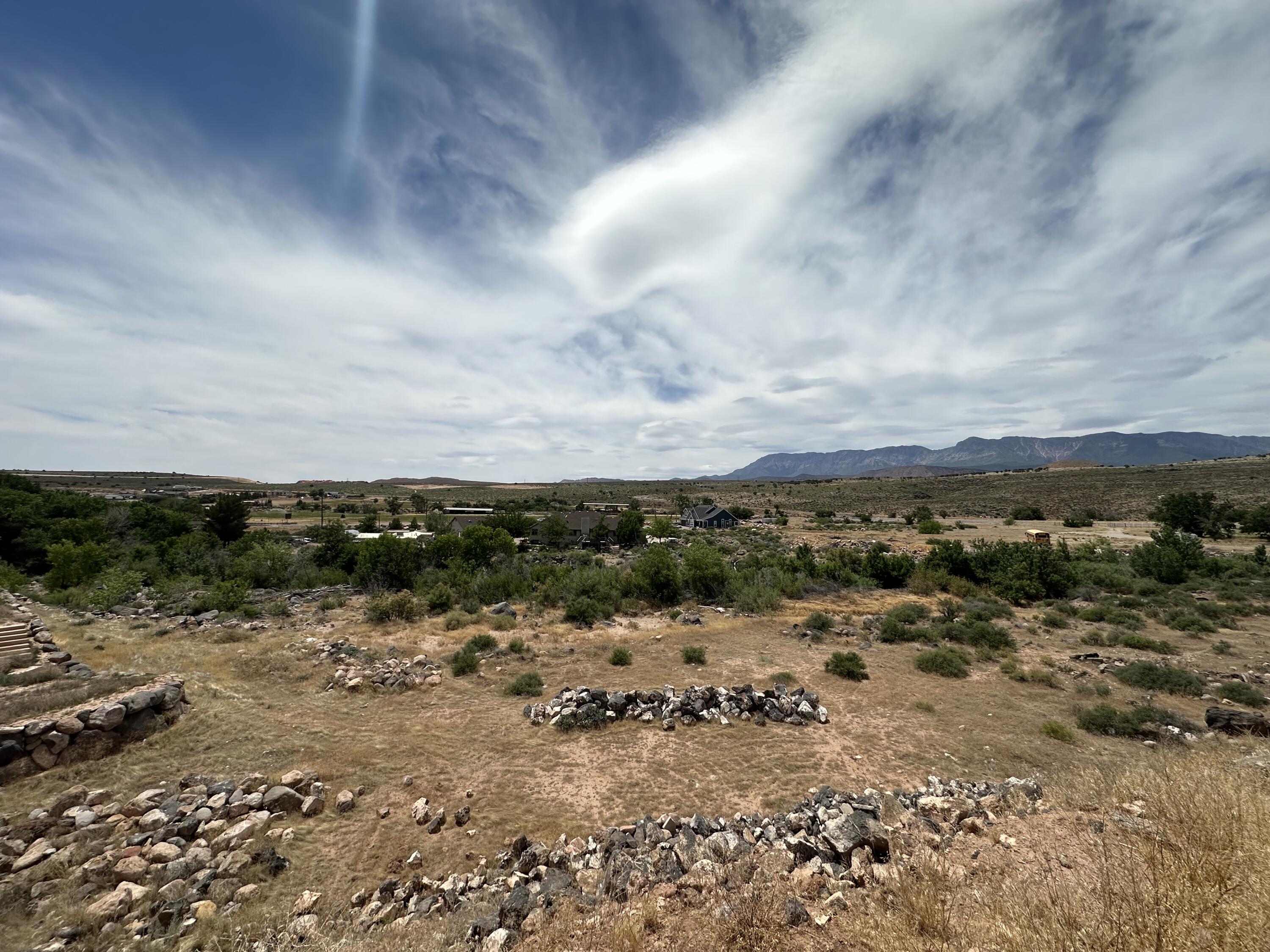 TOQUERVILLE TOWNSITE - Land