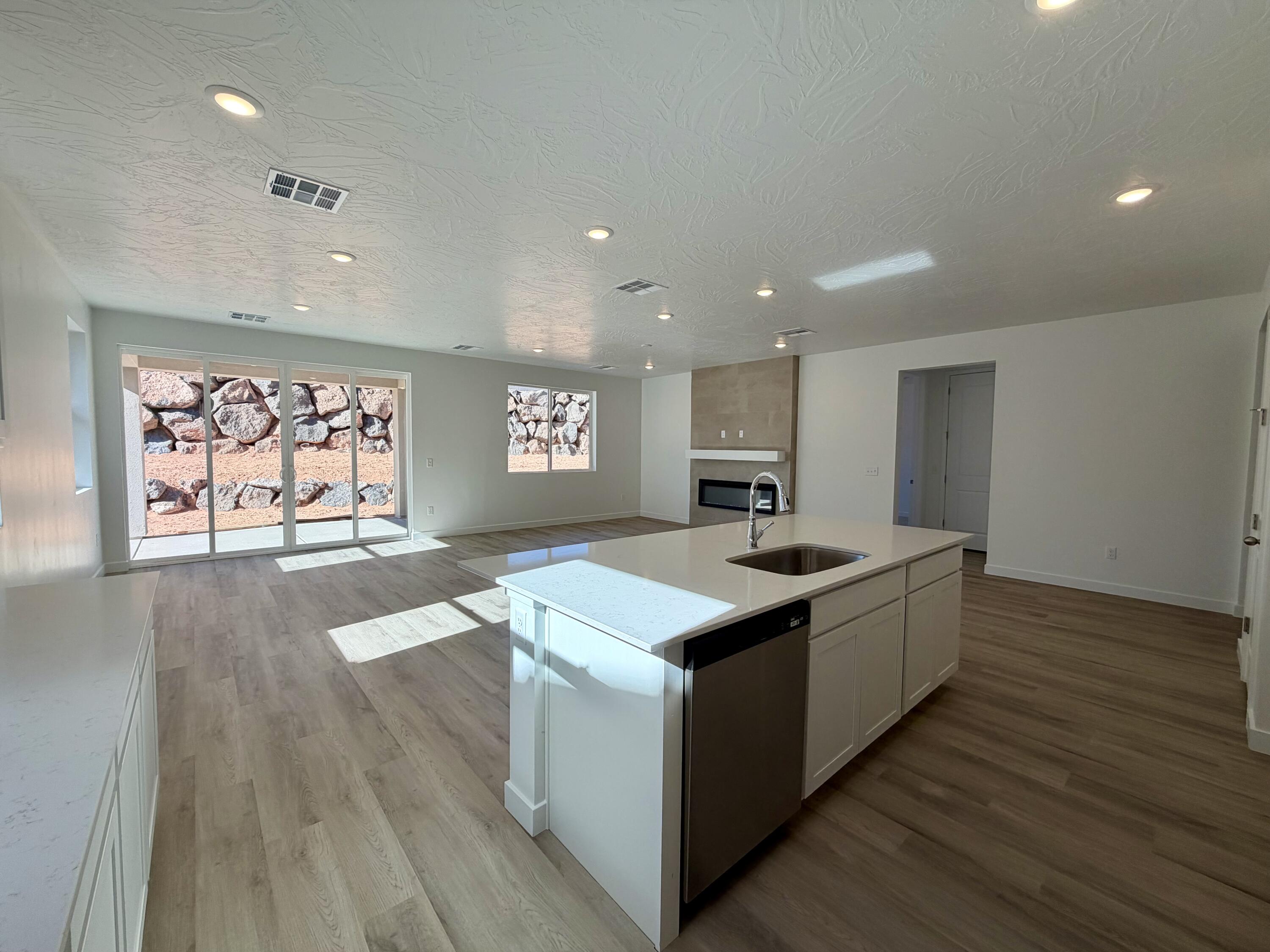 CORDERO - Residential