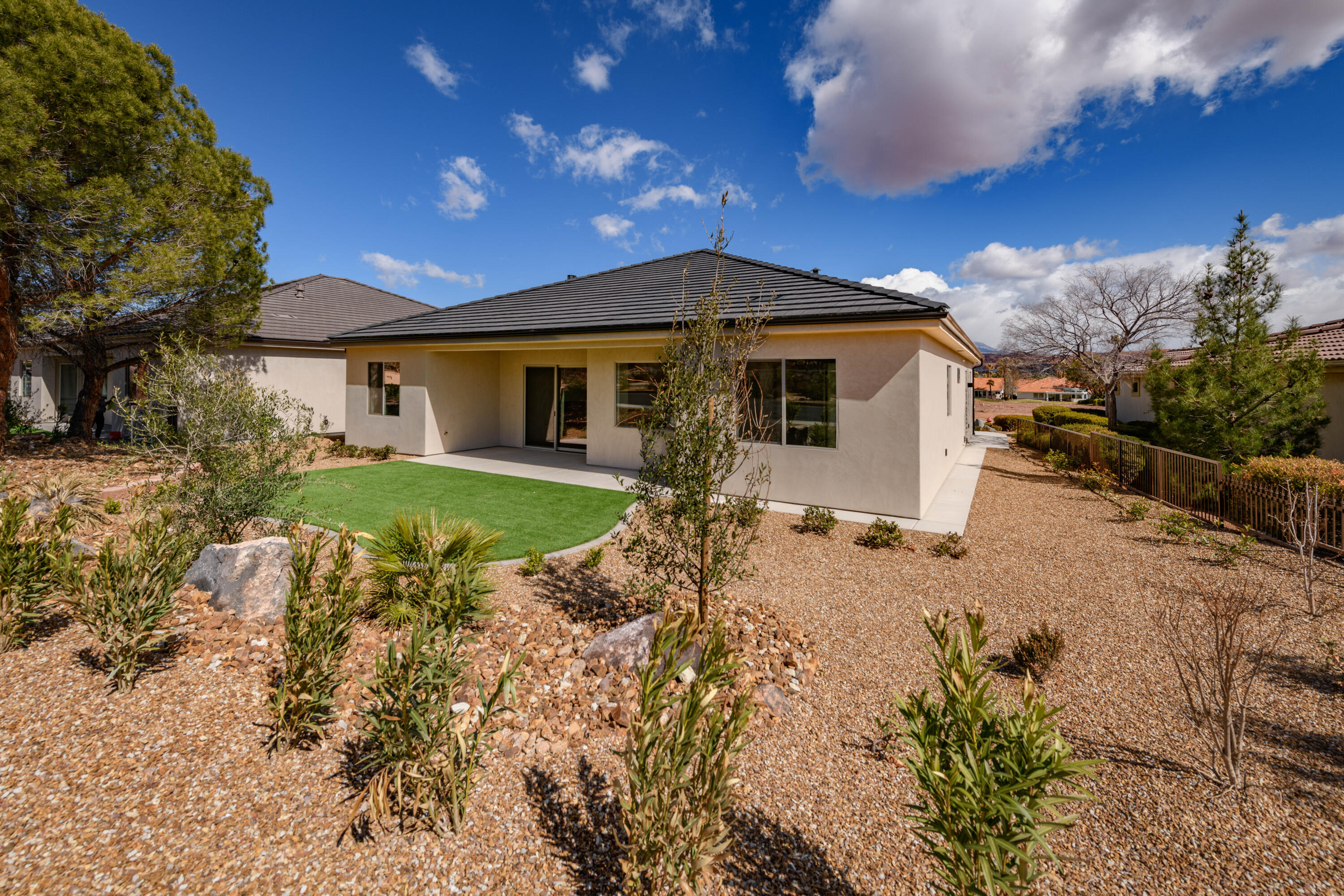 CRESCENT POINTE TOWNHOMES AT SUNBROOK - Residential