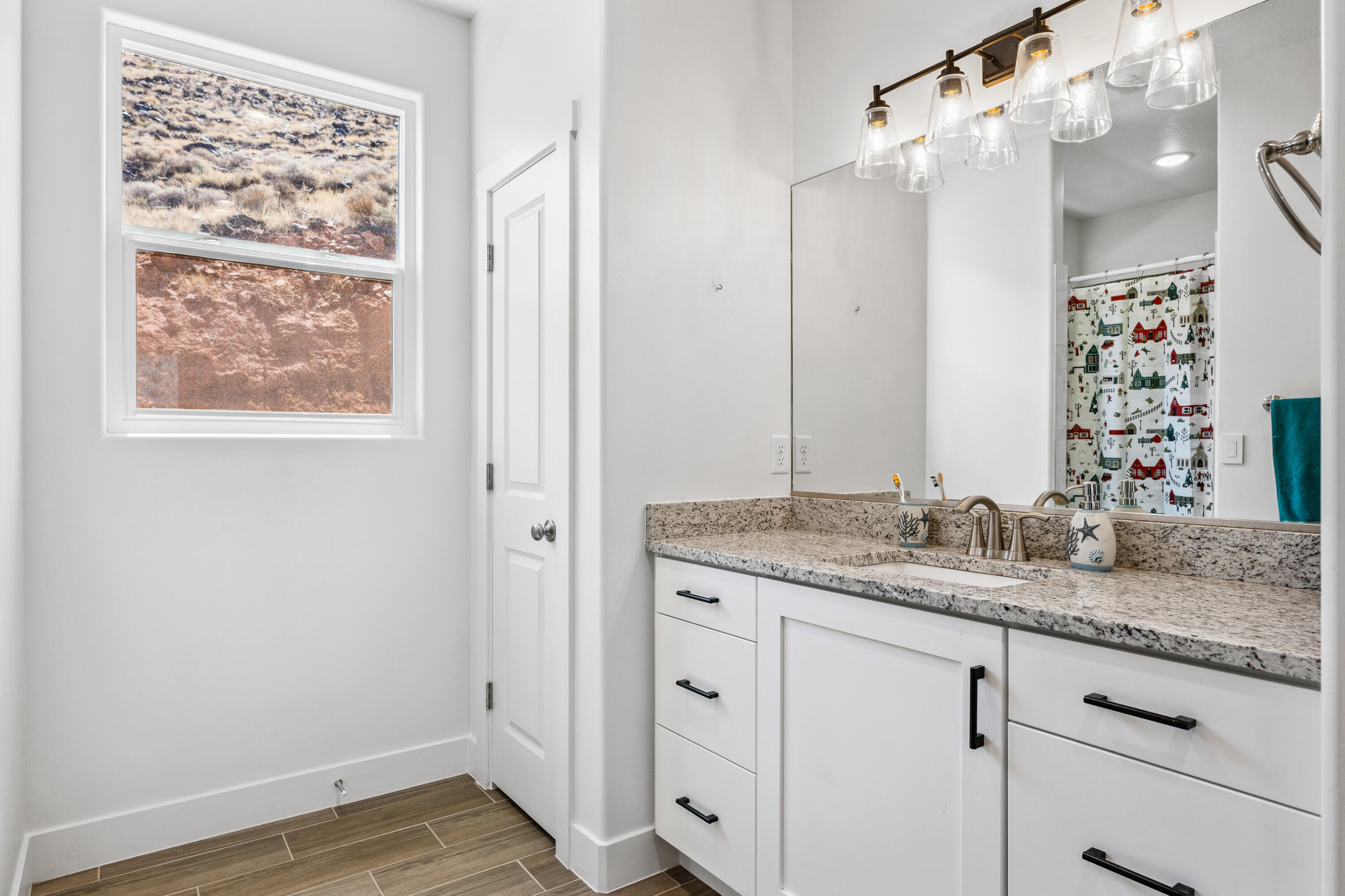 STONE POINT TOWNHOMES - Residential