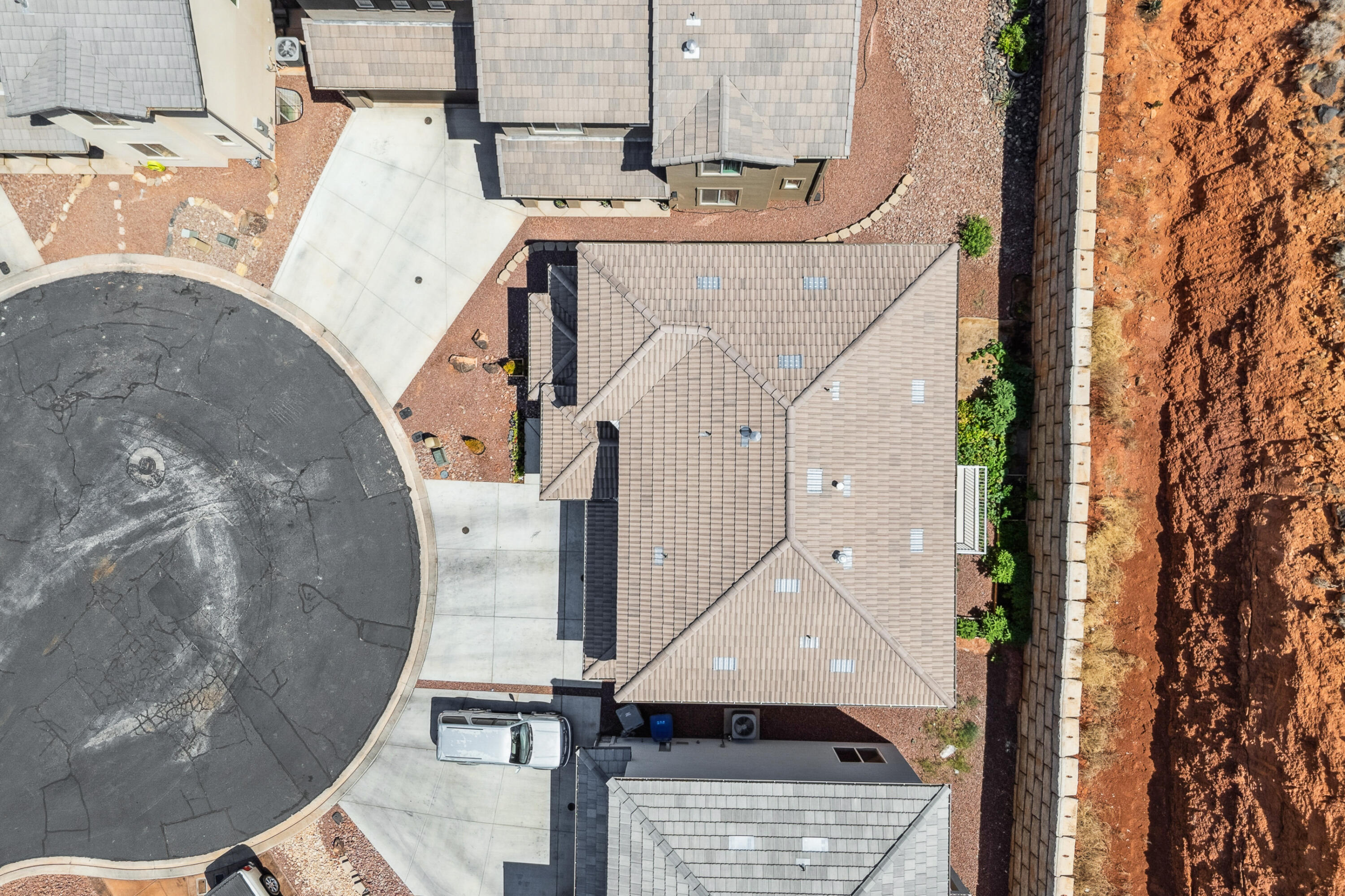 STONE POINT TOWNHOMES - Residential